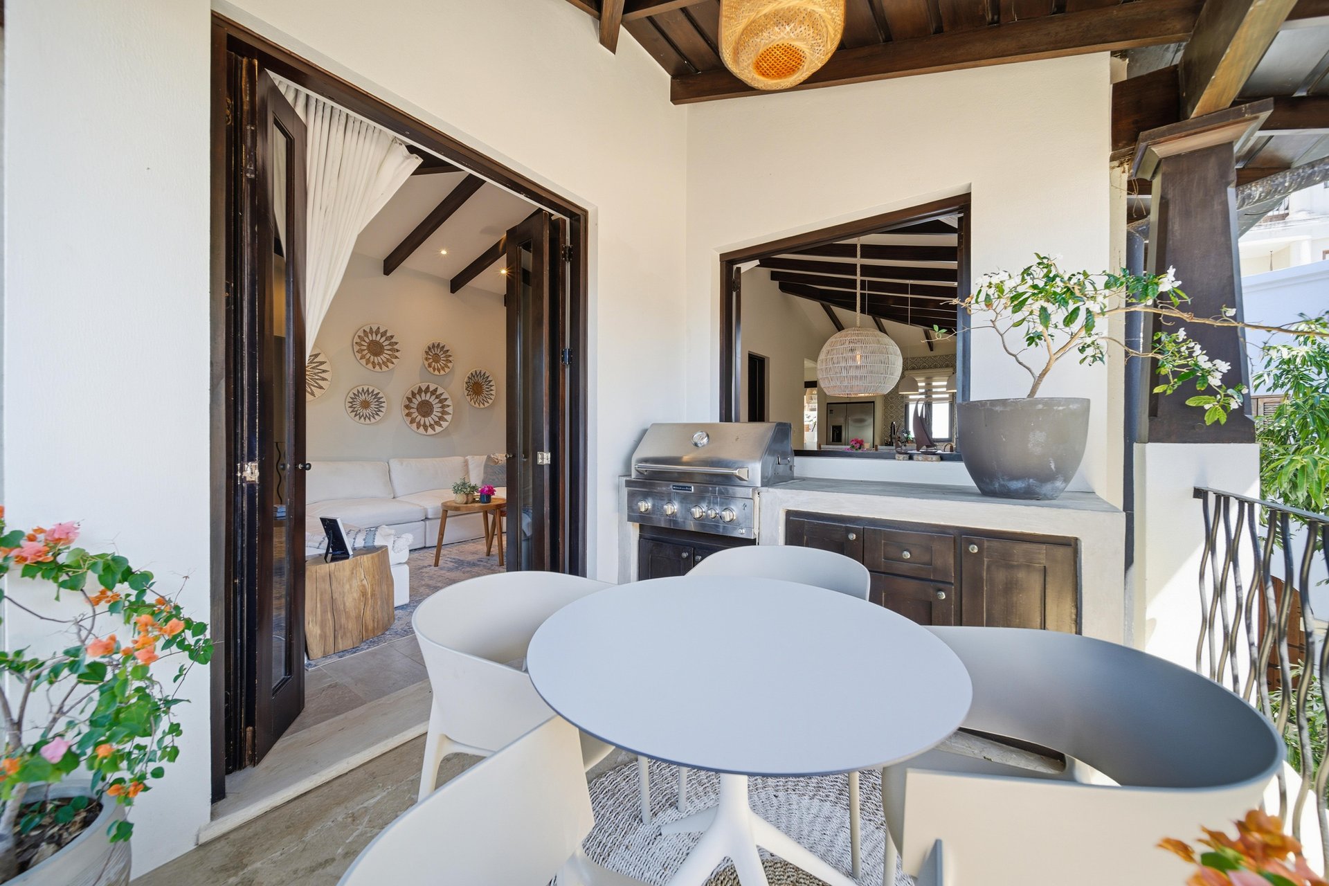 18 Calle La Ronda | Where Everyday Feels Like a Holiday