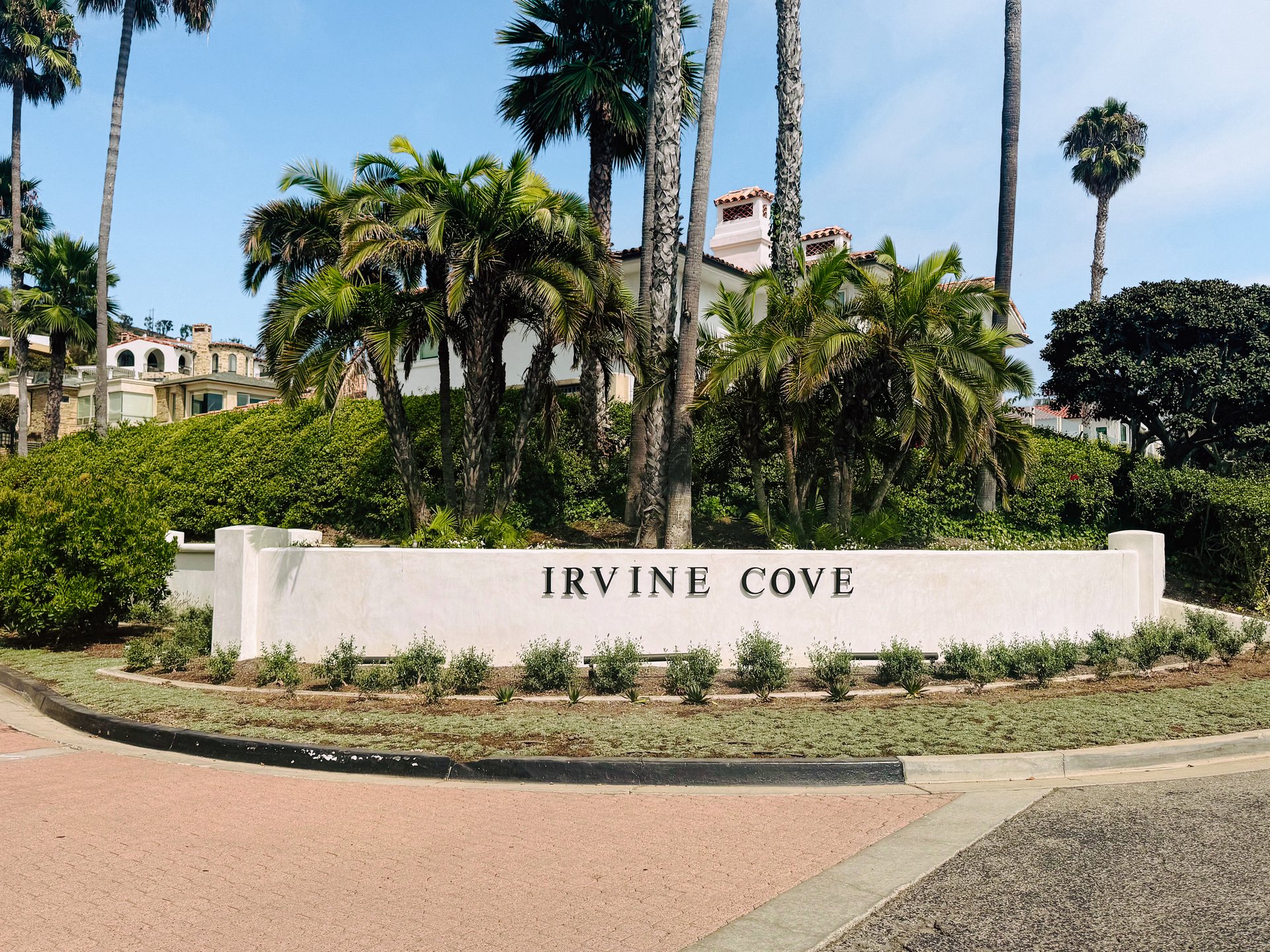 140 Irvine Cove Cir