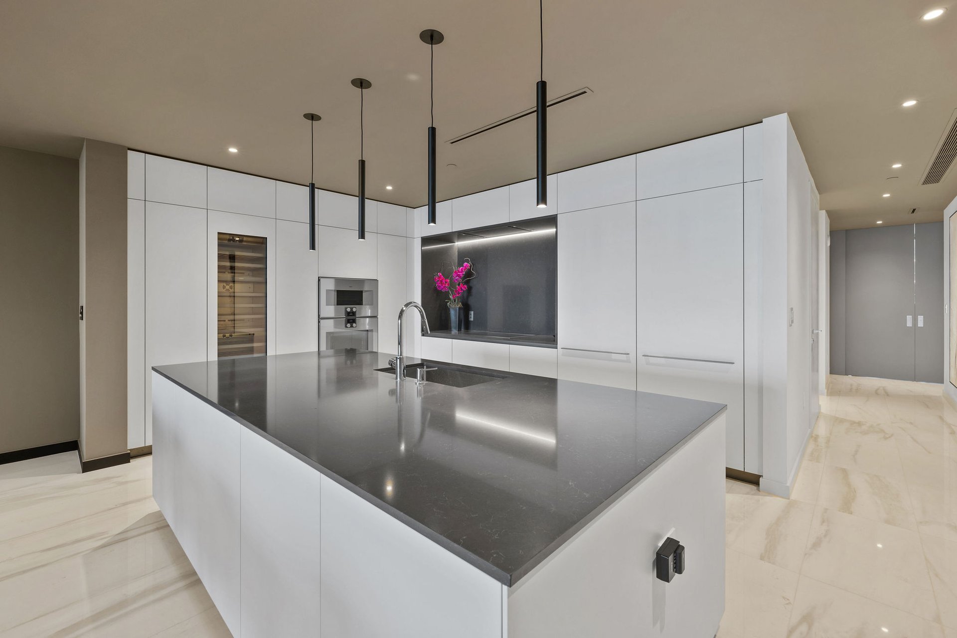 300 Biscayne Blvd Way # 3104