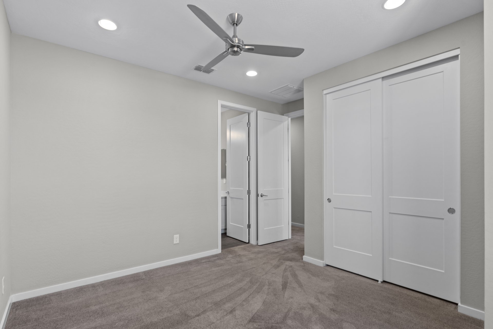 3131 E Tina Dr