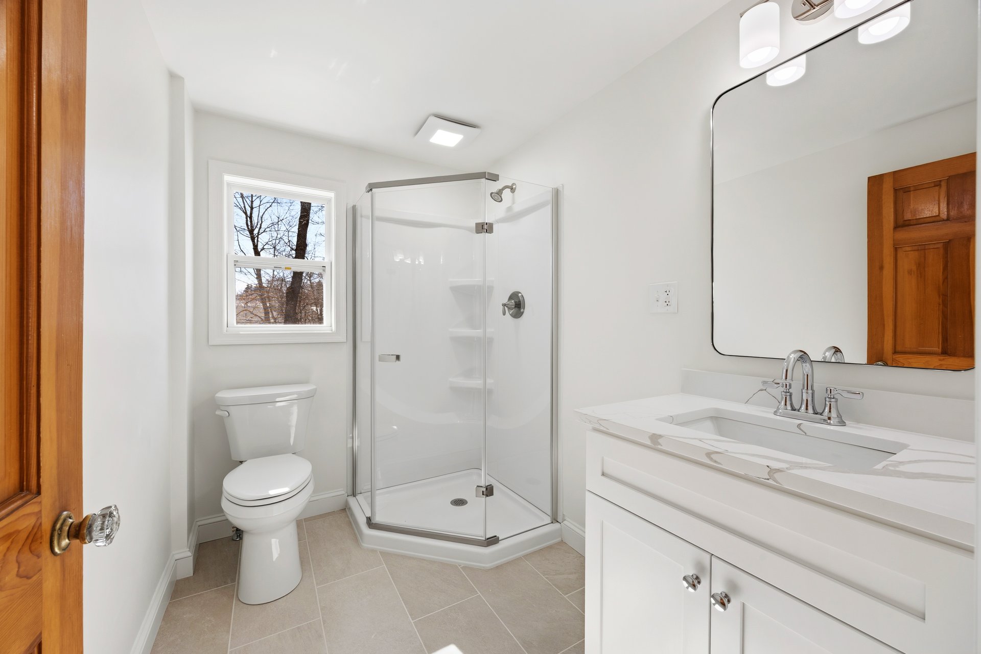 10 Meadowbrook Lane