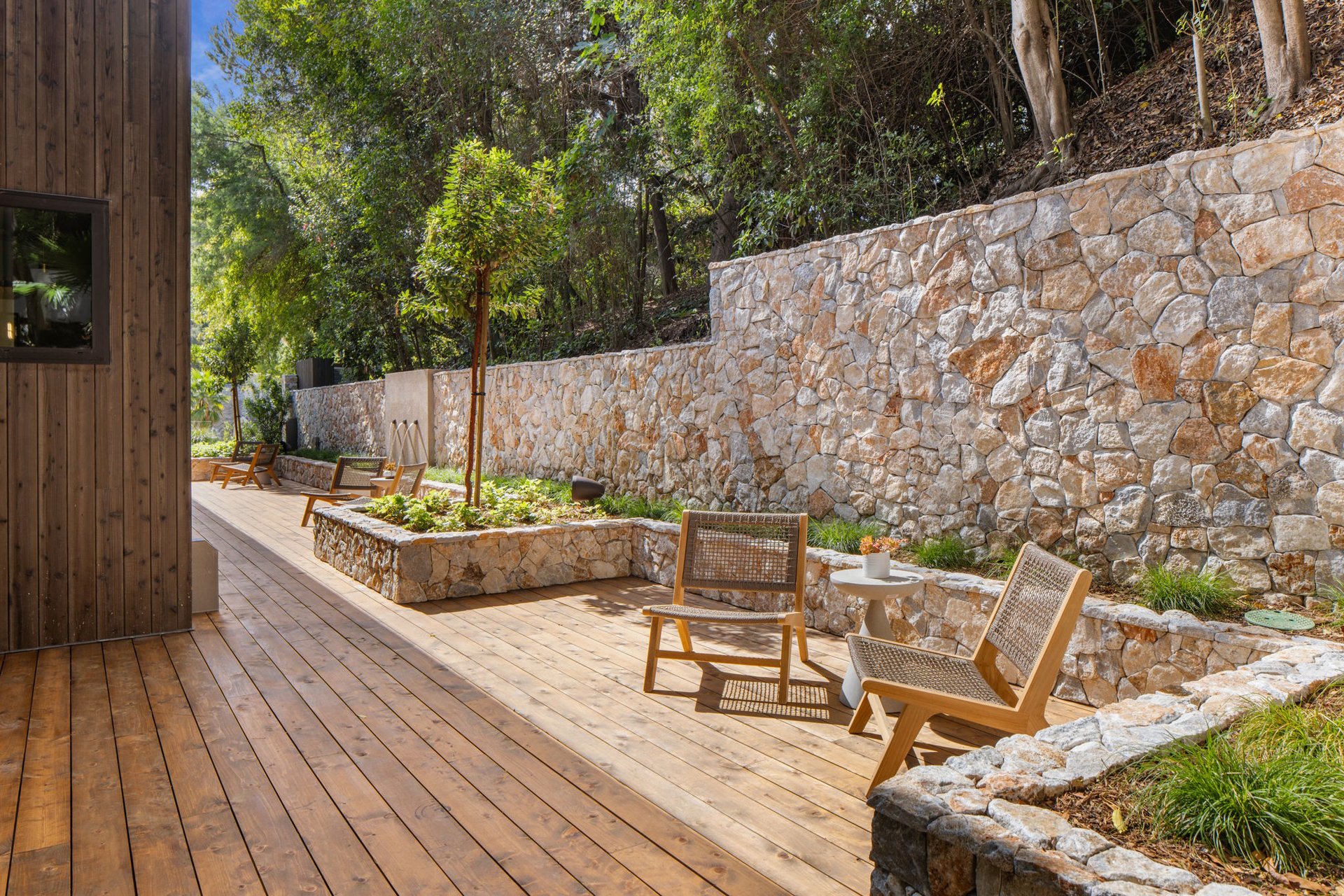 The Viewcrest Lodge in Studio City 