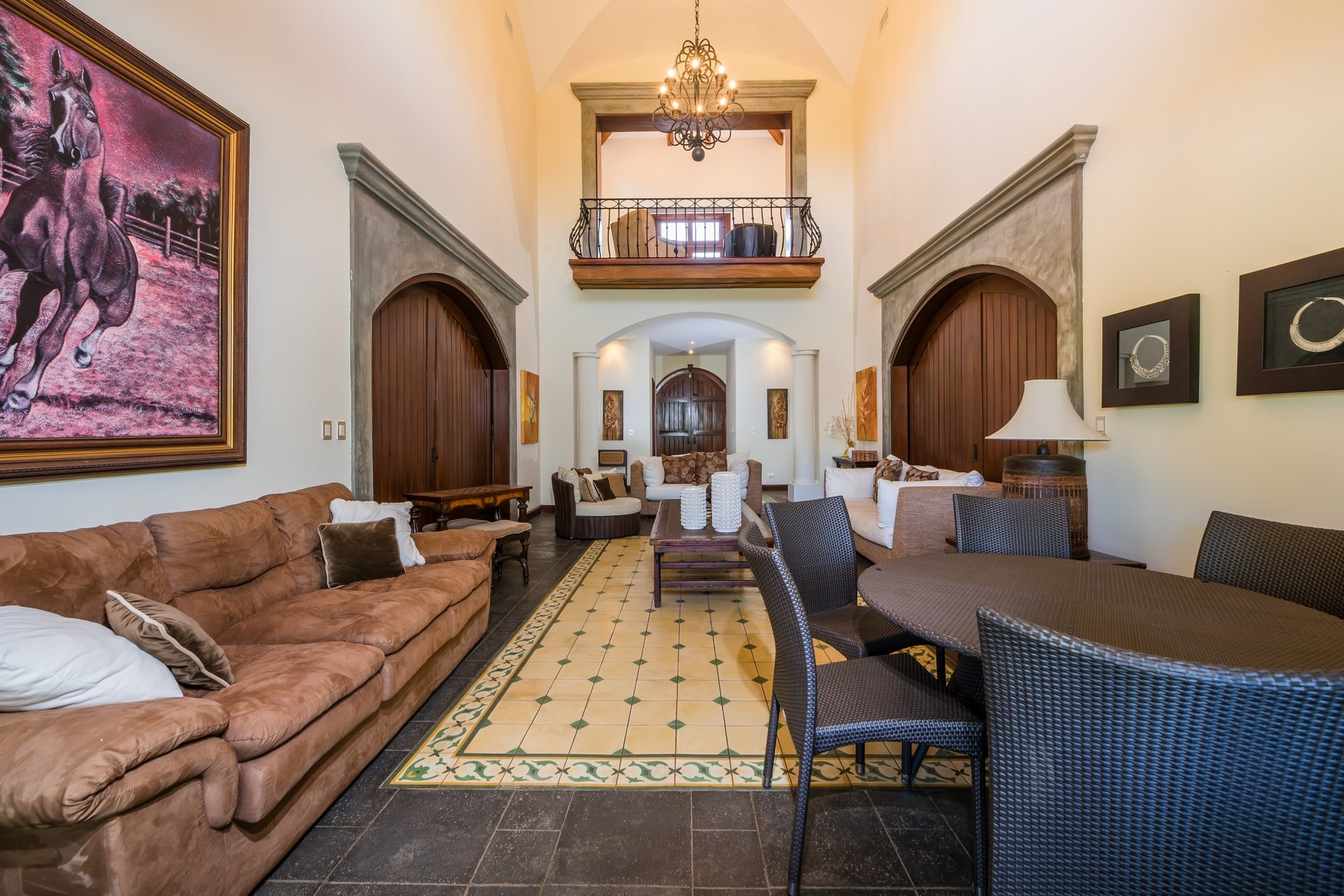 Casa Miraflores, Reserva De Golf #94 | Welcome to Casa Miraflores, an exquisite colonial-style estate home located in Hacienda Pinilla!