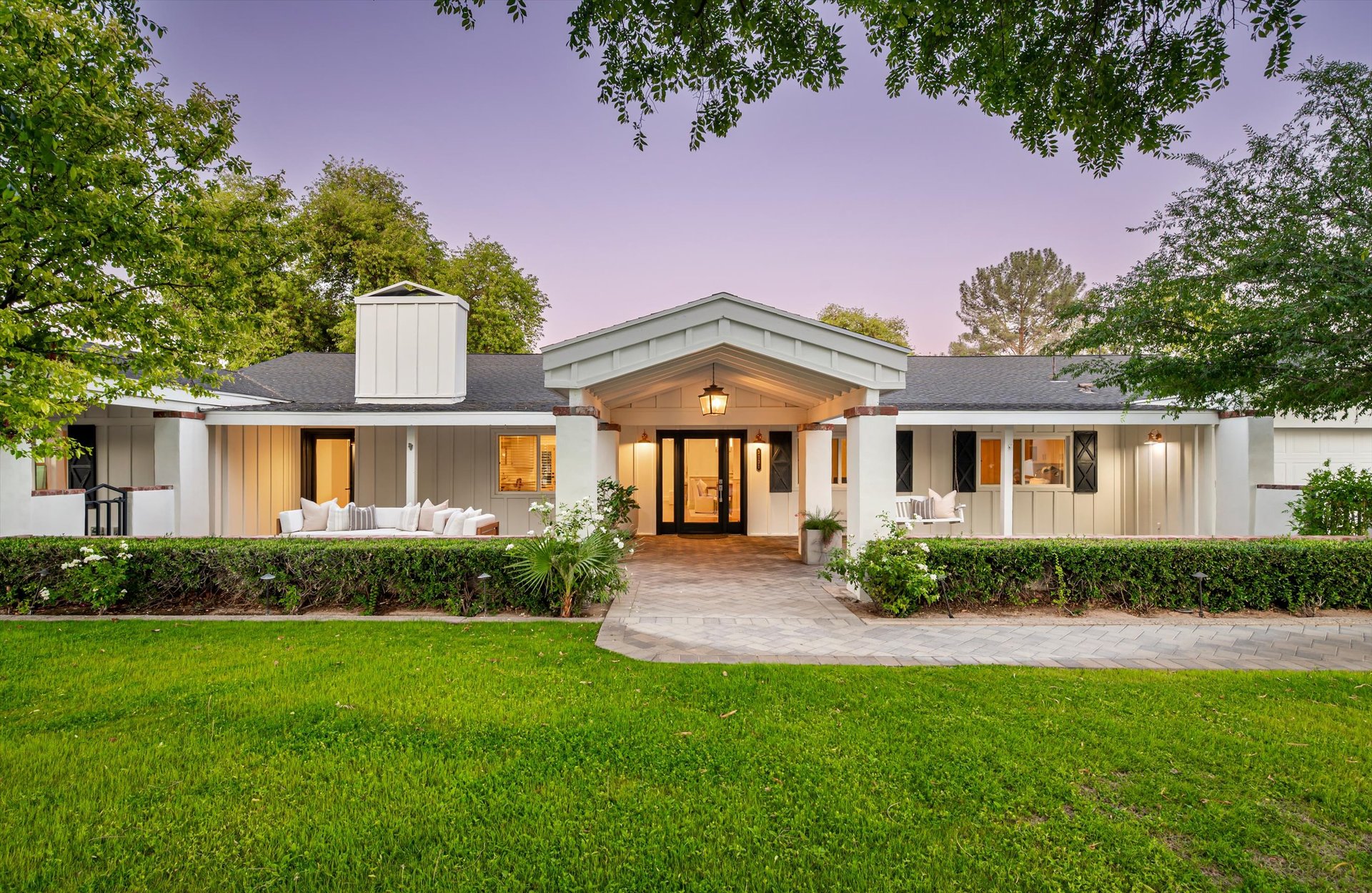 3131 N 53RD Place
