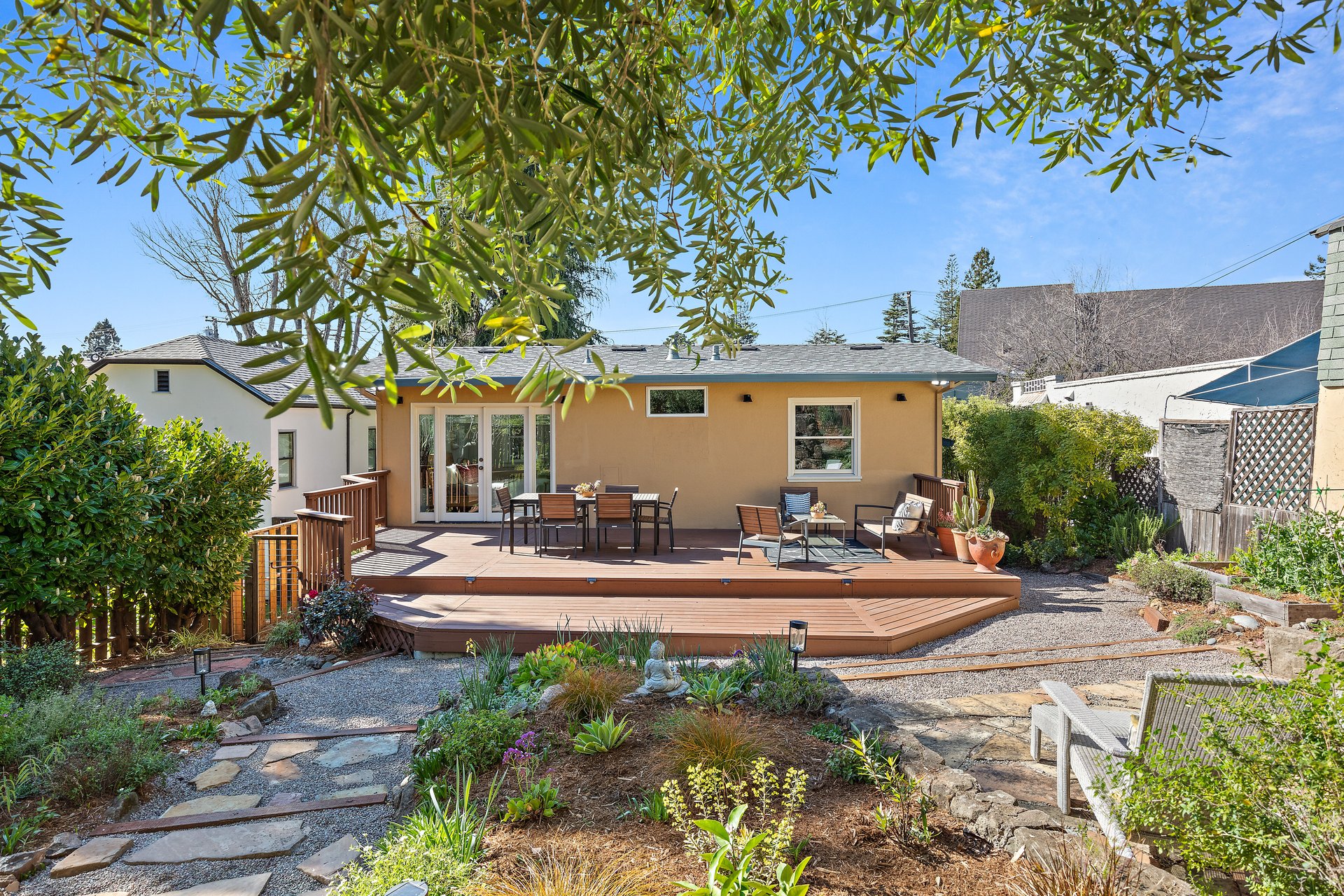 1950 Hopkins Street