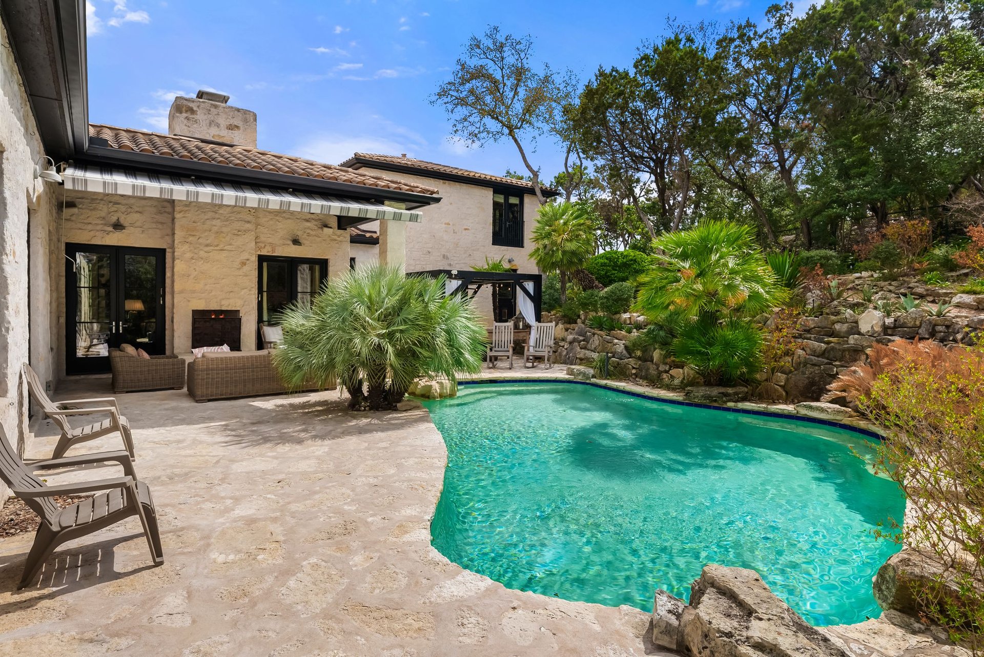 698 Windsong Trail