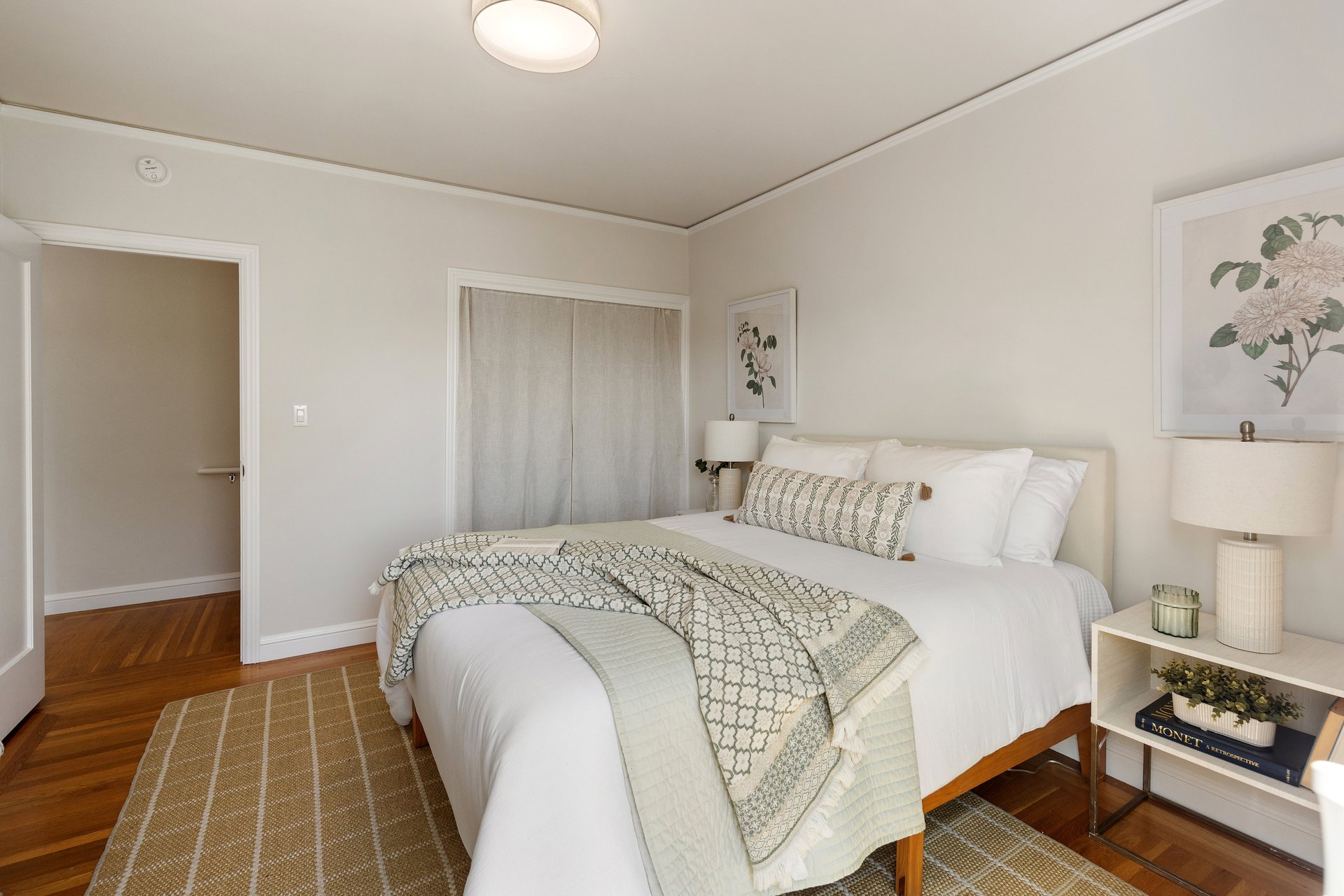 Sunny Spacious Home in Portola District