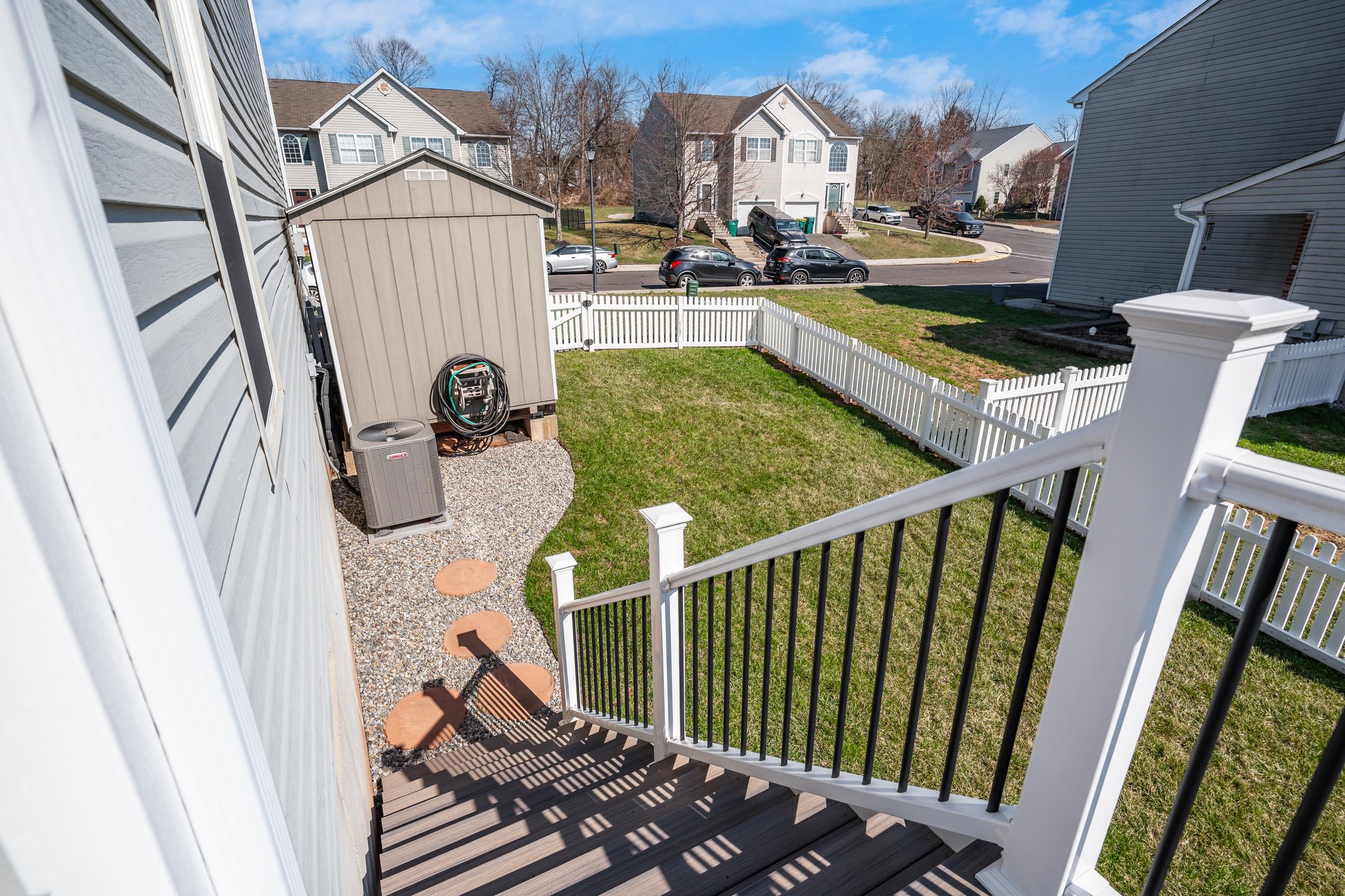 671 Daisy Lane