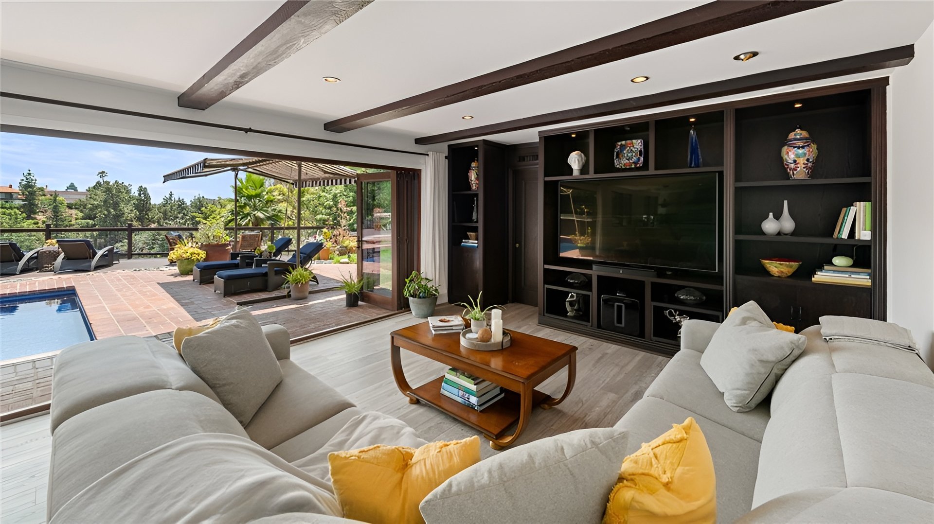 6312 Tahoe Drive