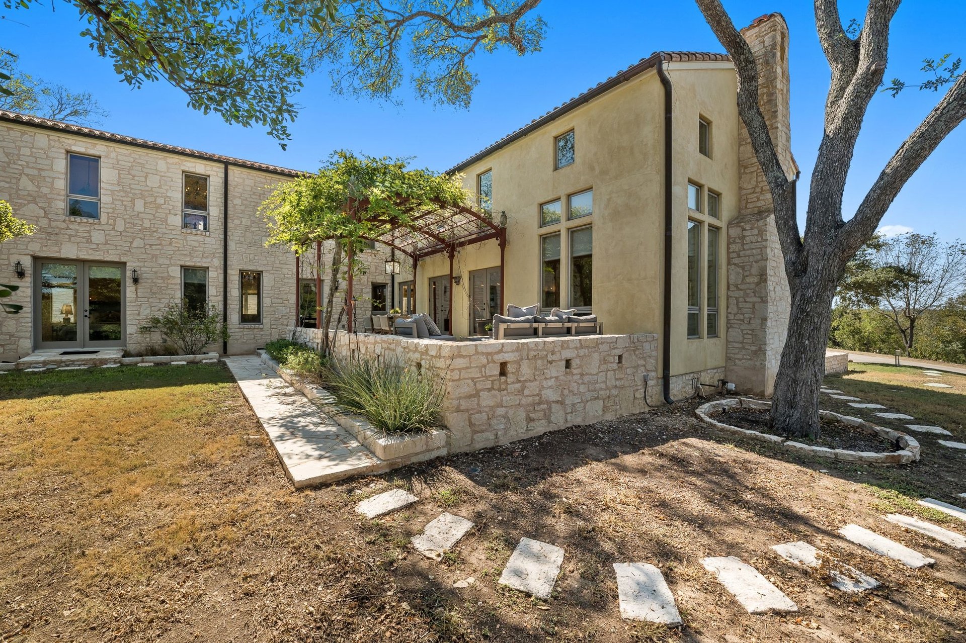 14721 Bear Creek Pass