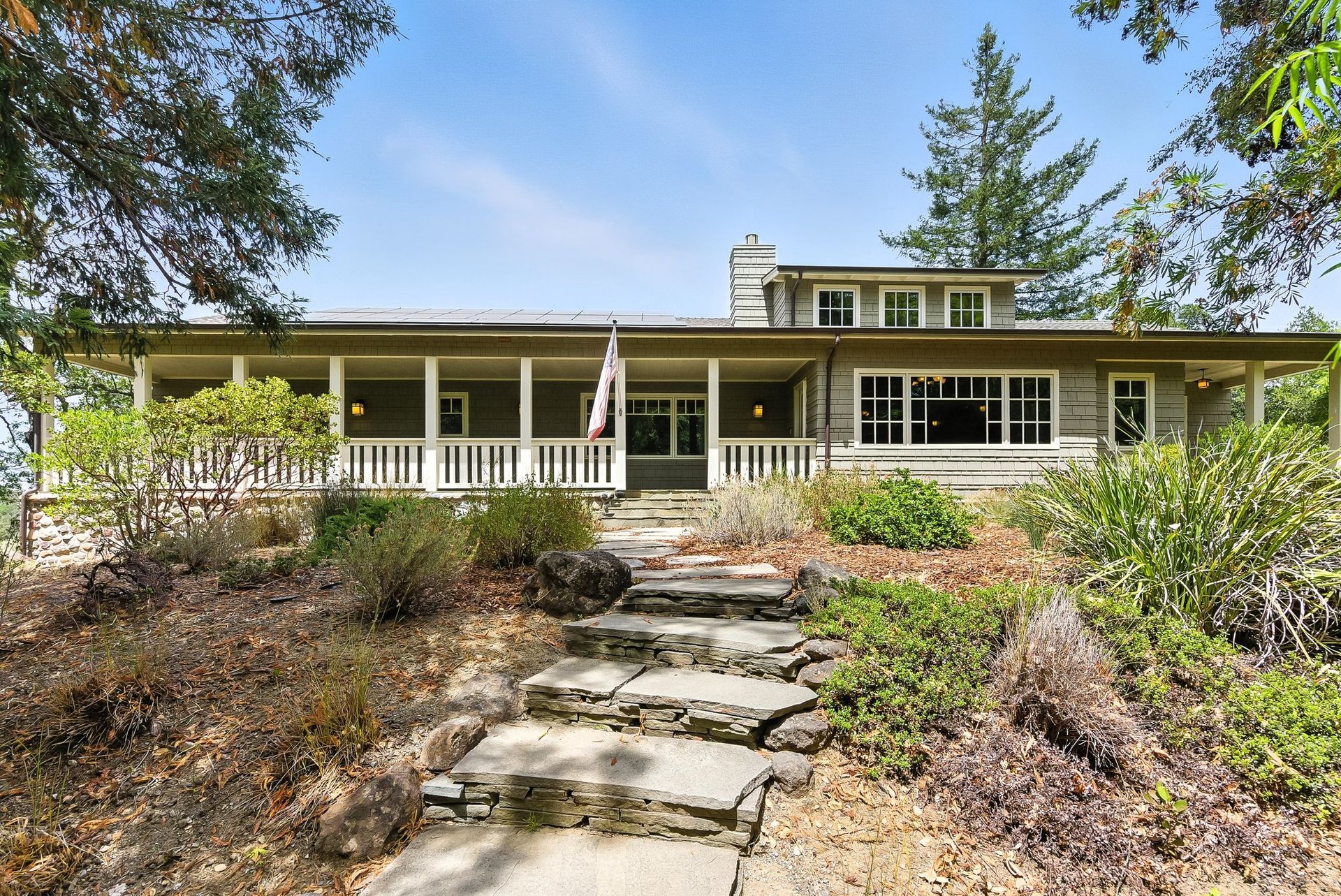 105 Highland Ave