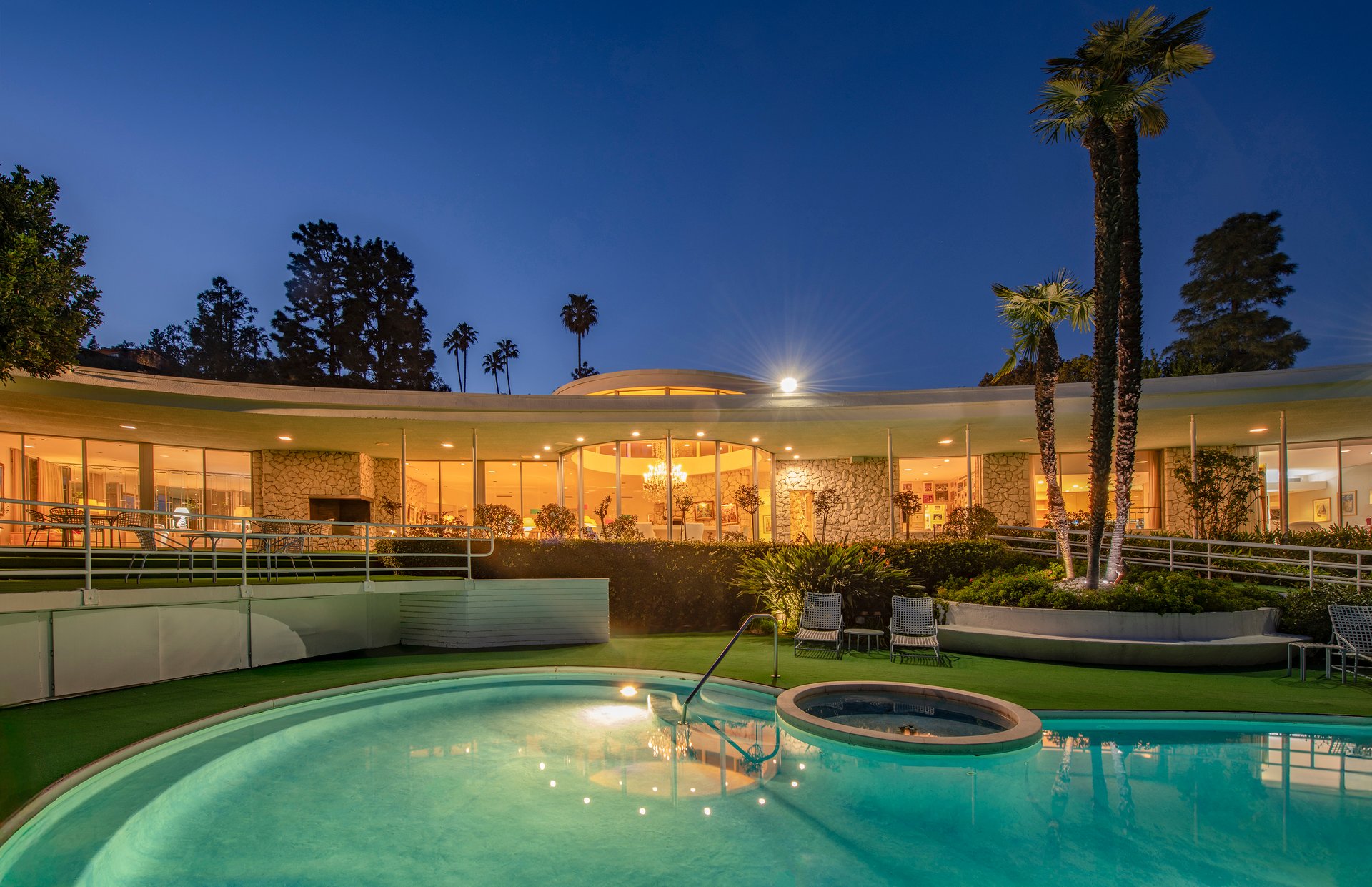 409 Drury Ln, Beverly Hills