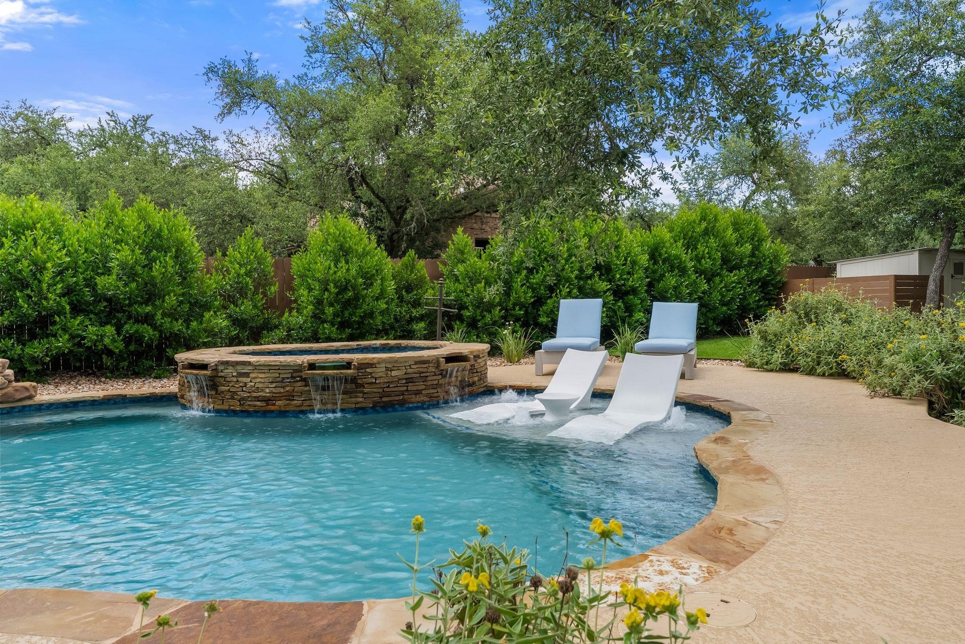 10634 Glass Mountain Trail