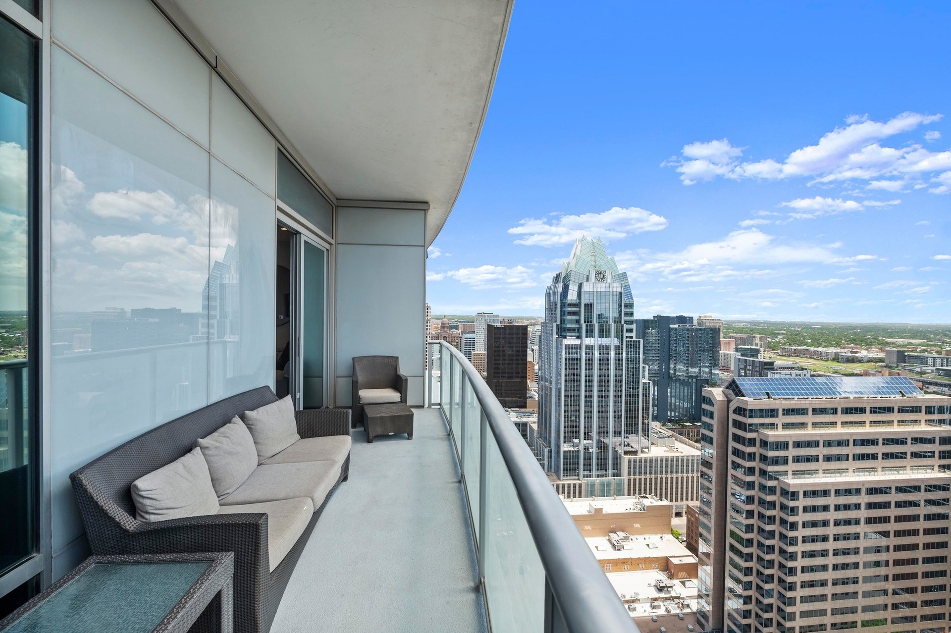 200 Congress Ave #33BB