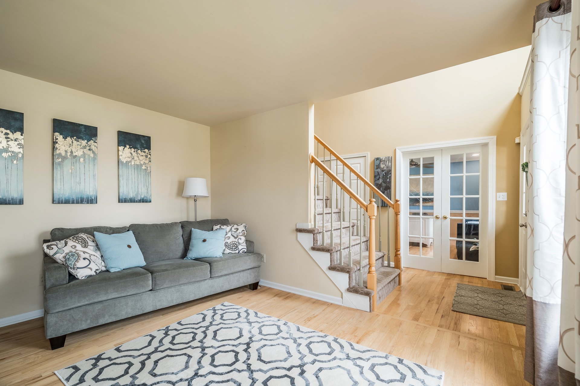 7055 Maple Court