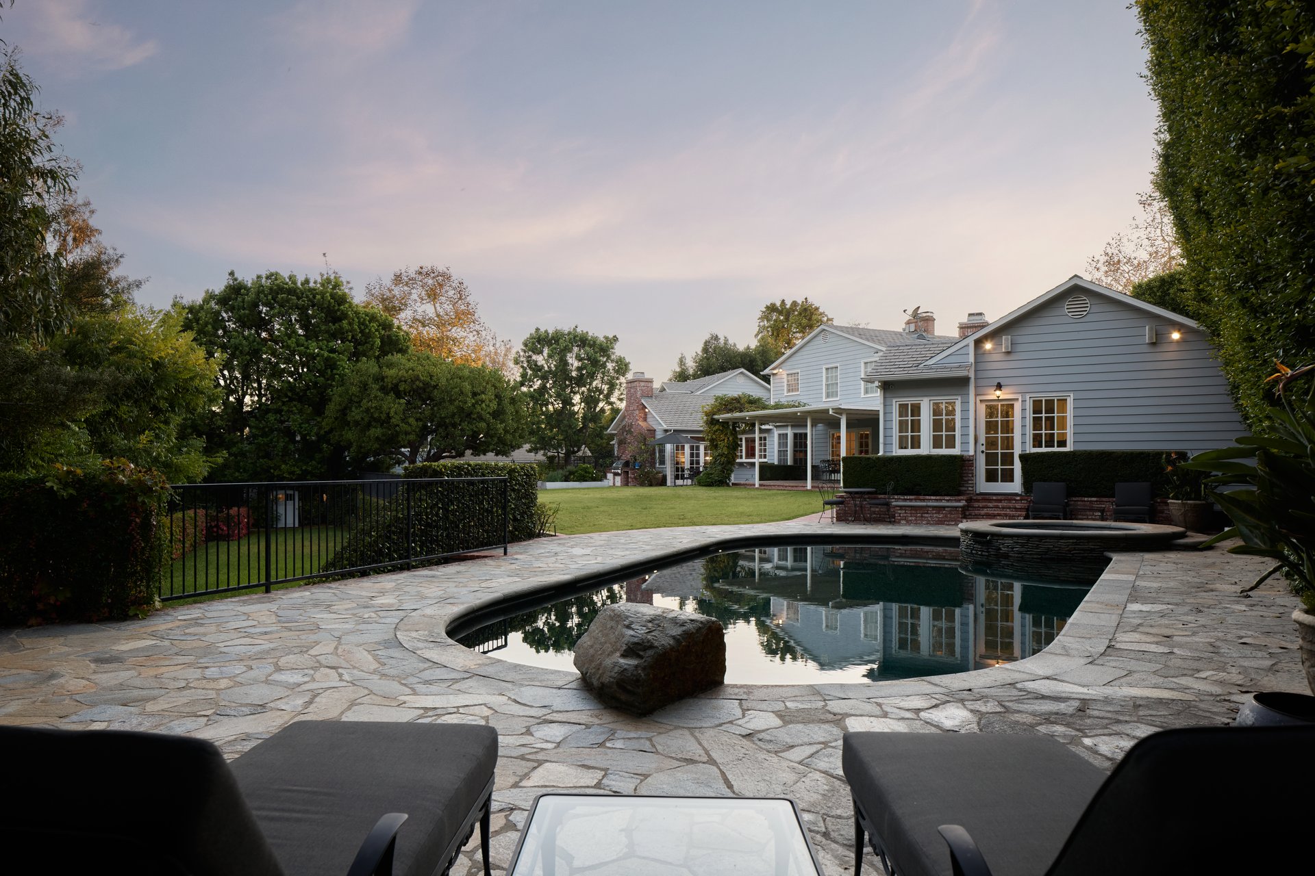196 Granville Ave, Brentwood