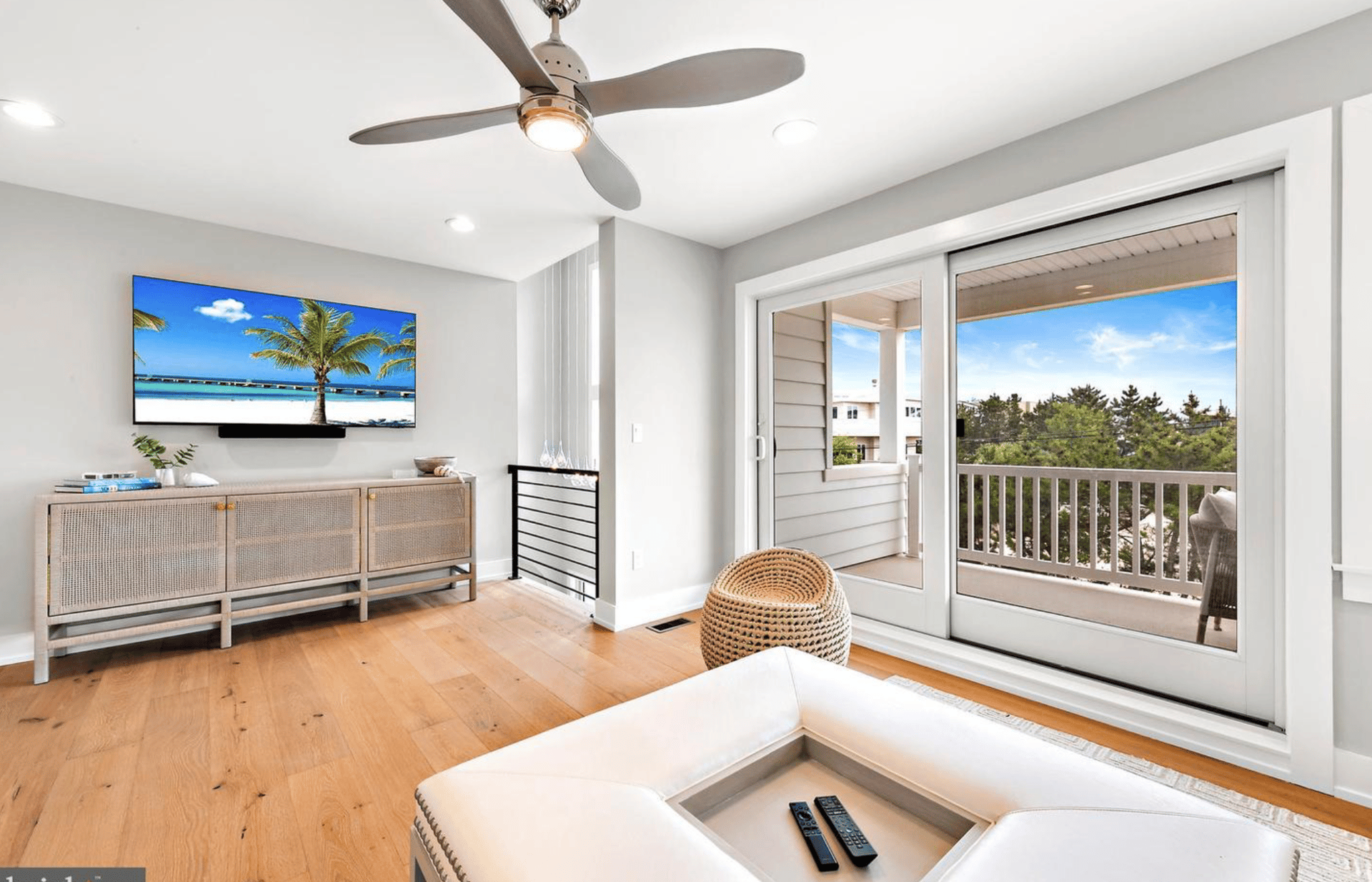 151B Long Beach Blvd