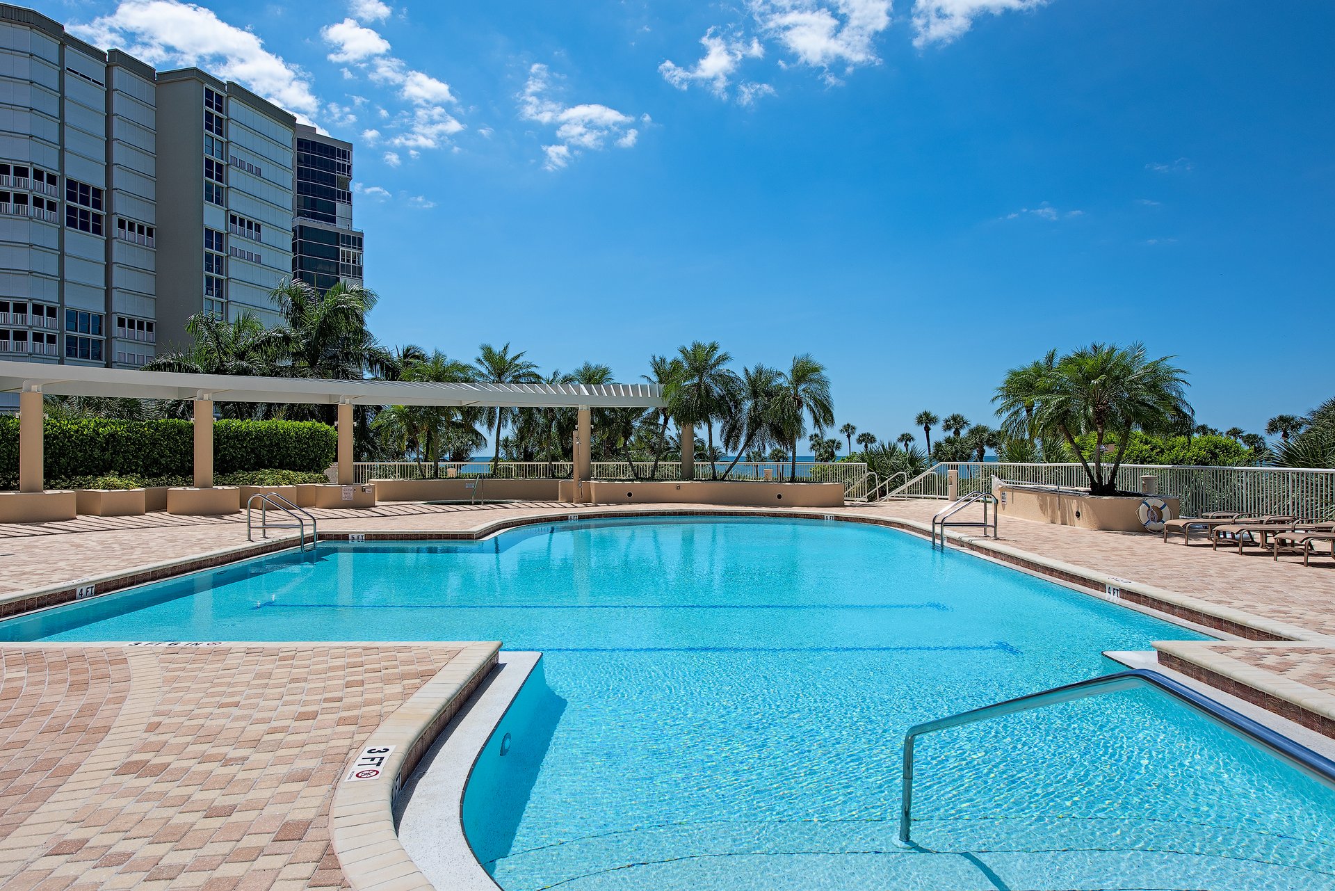 4501 Gulf Shore BLVD N 1203