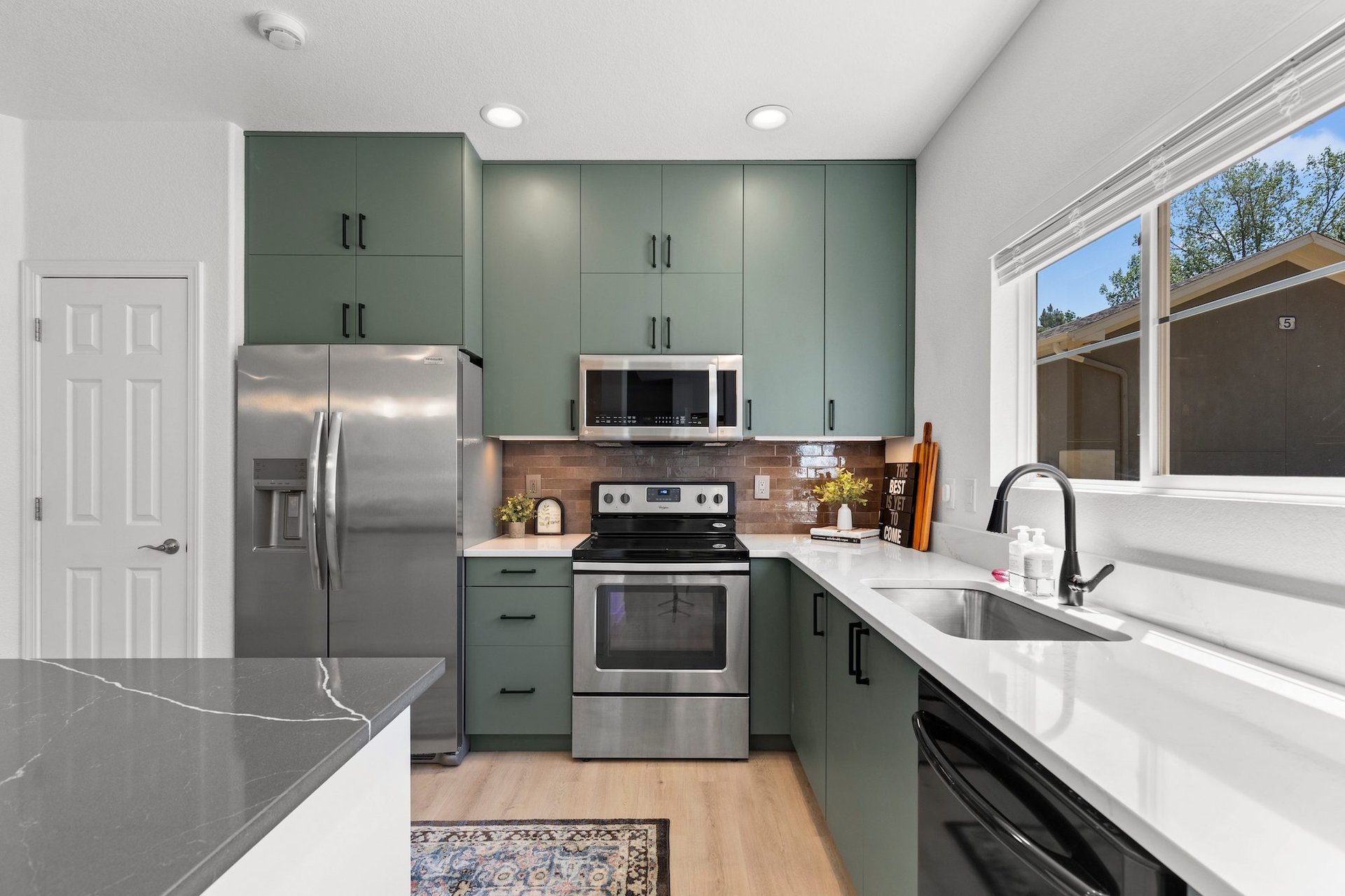 4706 Copeland Circle, #102