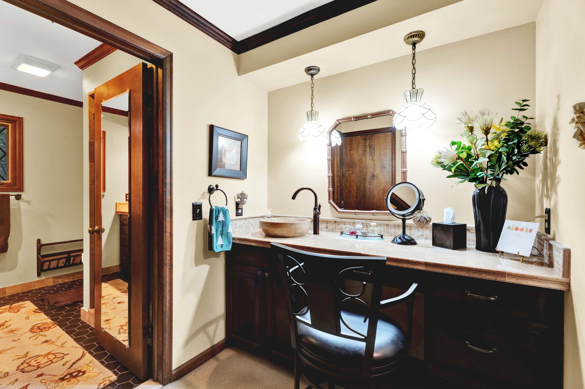 1100 Bretton Lane, Bloomfield Hills
