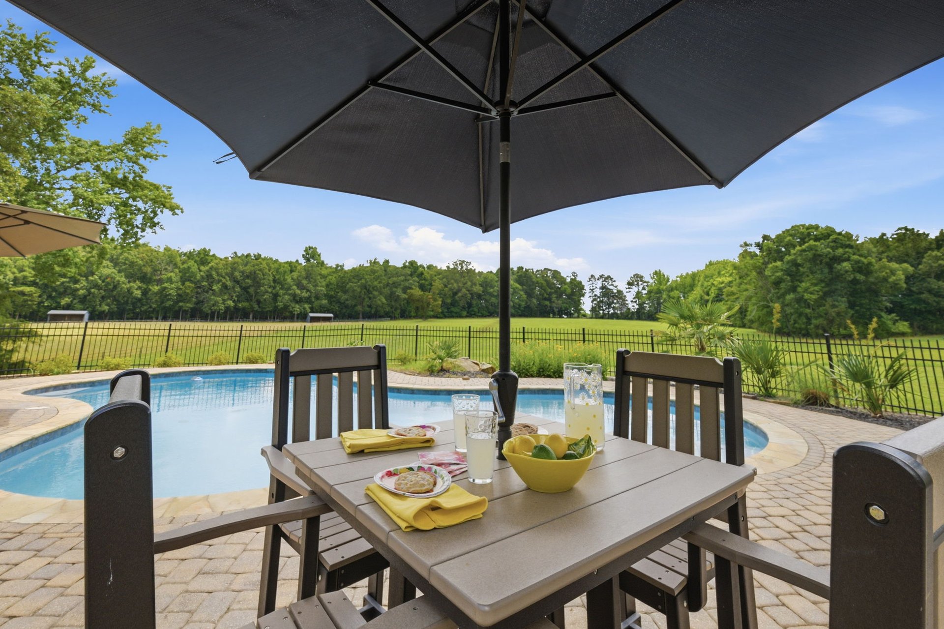 2545 N Rocky River Road
