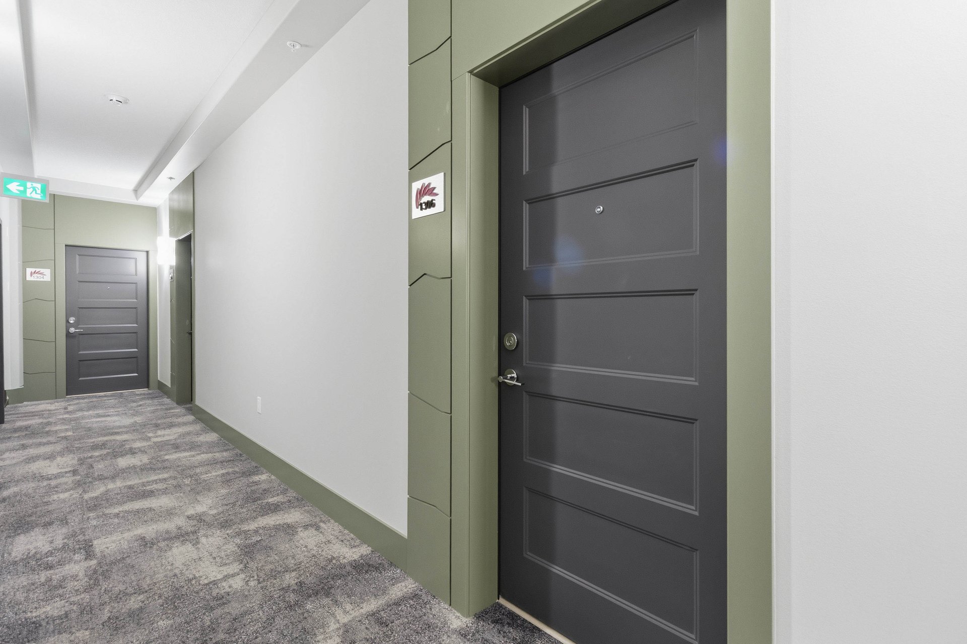 81 Arbour Lake View NW Unit: 1306