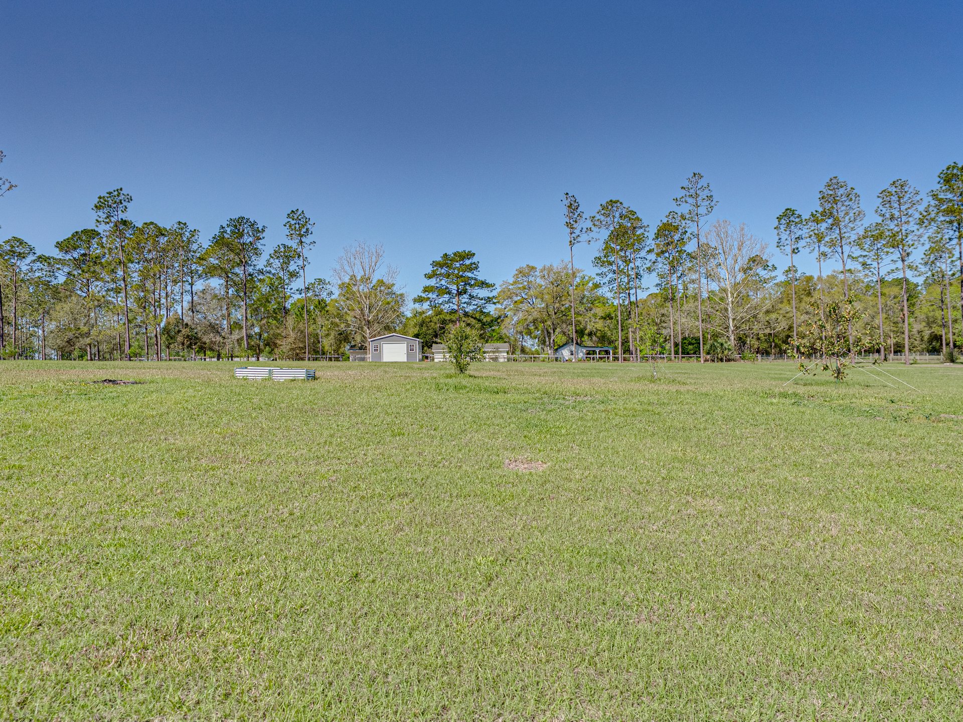 17703 COUNTRY SQUIRE LN
