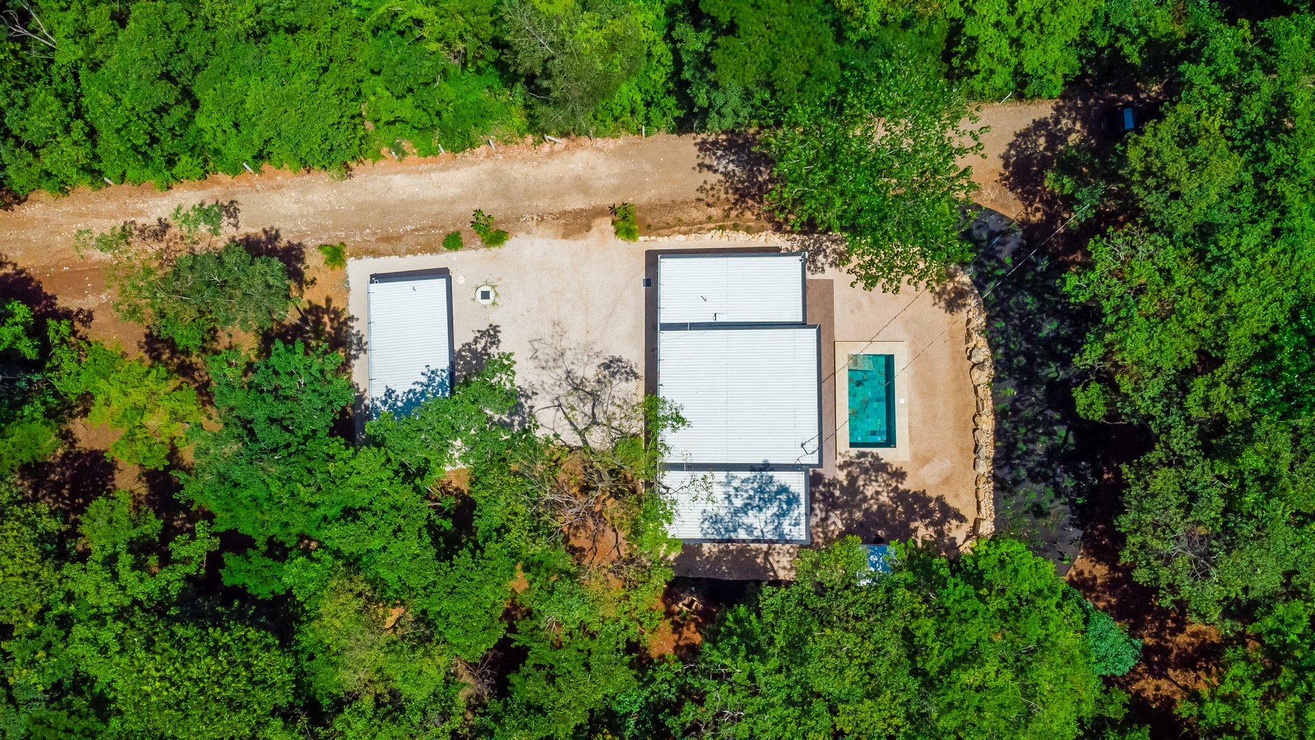 V-Caro Ju | Furnished Villa with Pool, Guest Cottage, and 4,603 m² Expansion Lot Just 15 Minutes from Tamarindo