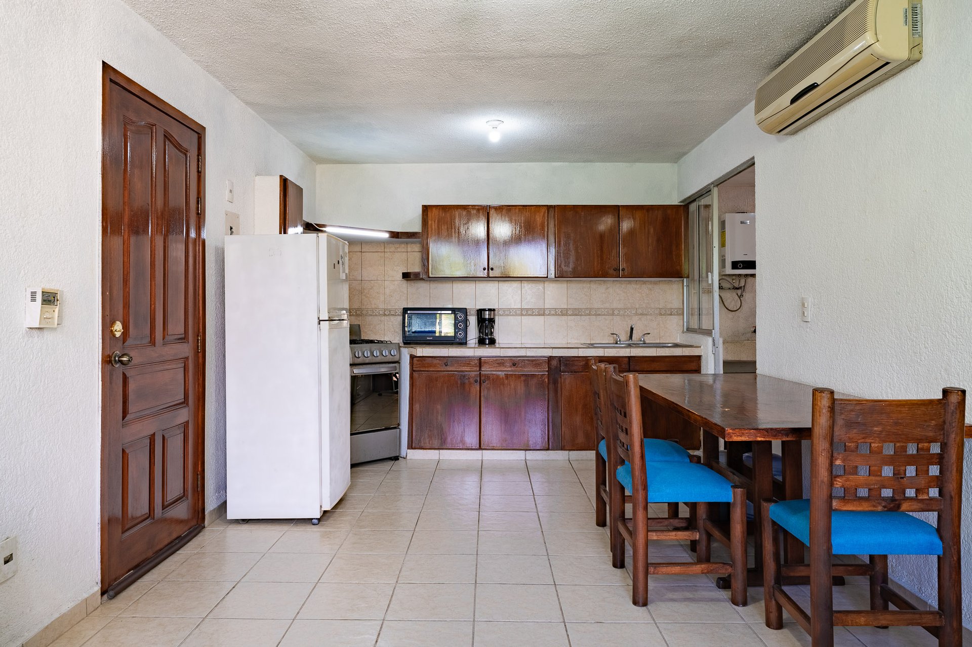2 Bedrooms, Condo, Condos Pacífico 2bdrm Condo J6