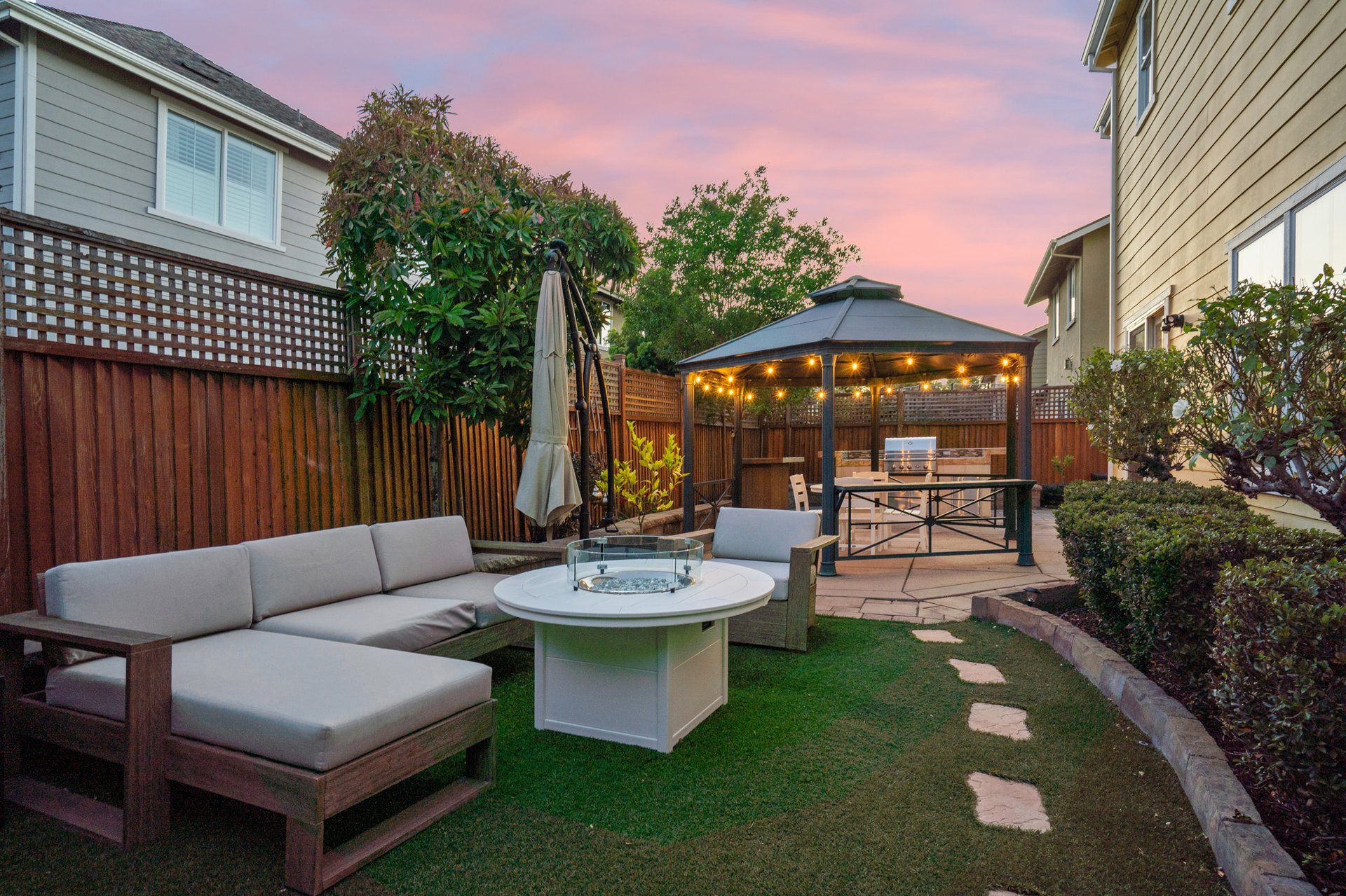 1727 Calle Ranchero Dr