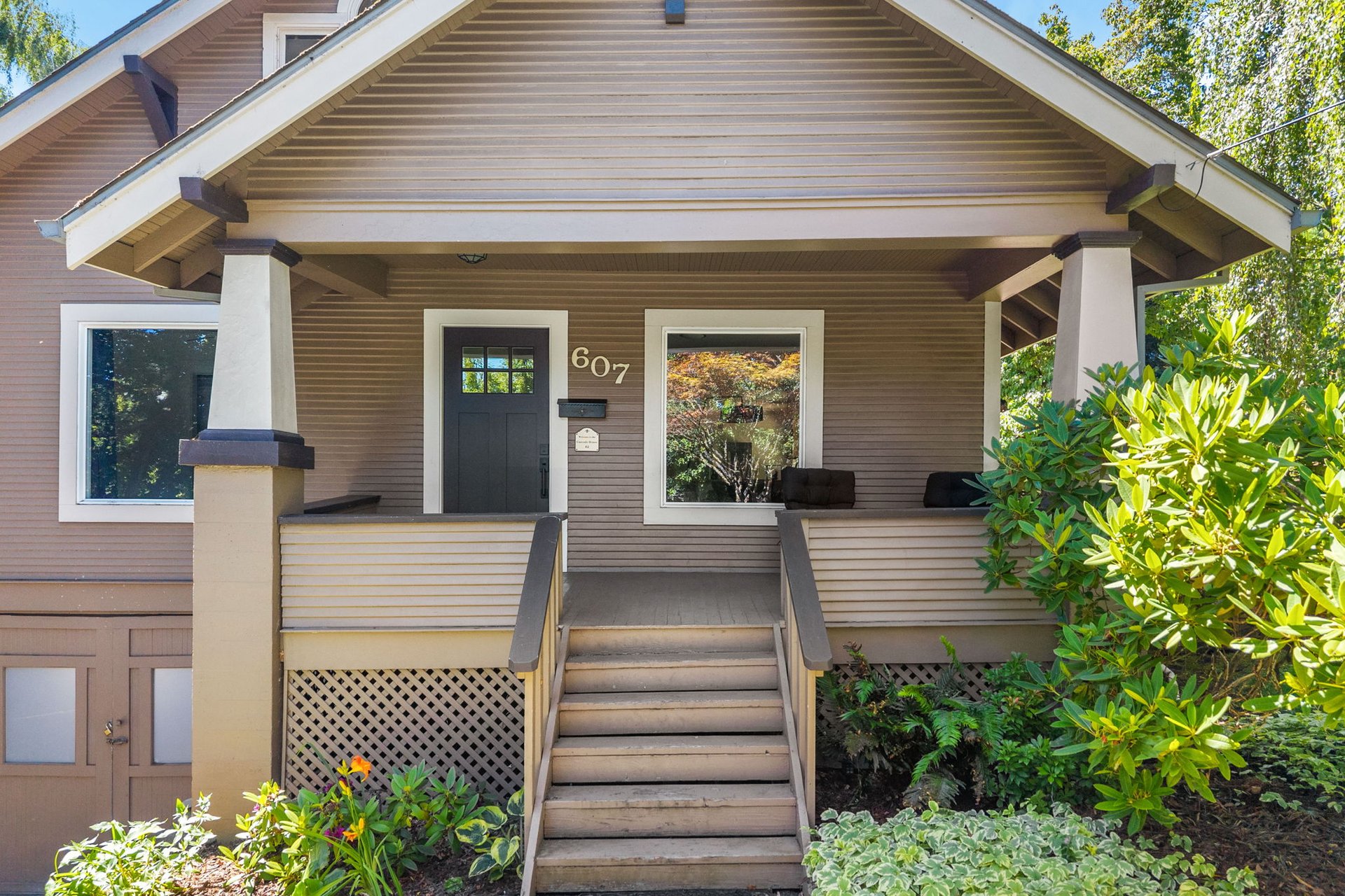 607 Cascade Ave