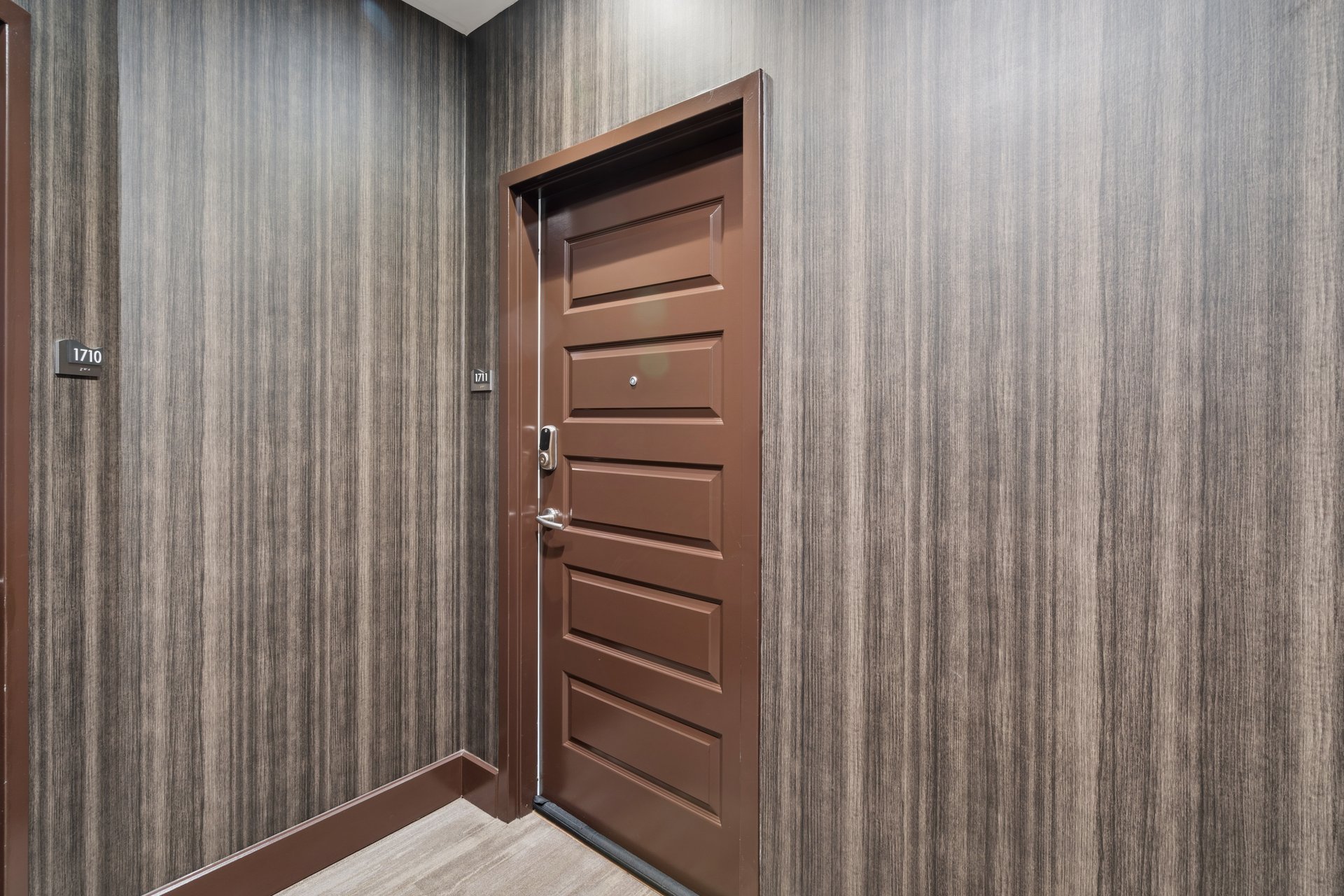 1080 Peachtree Street NE Unit 1711
