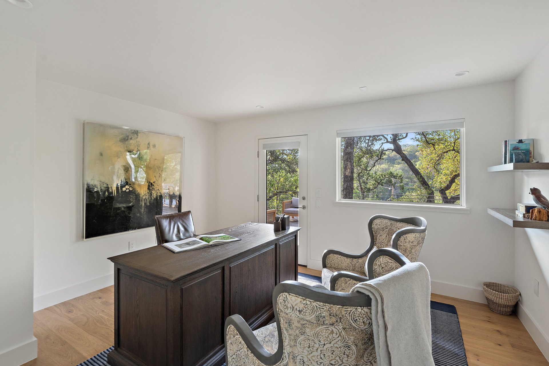 Modern Luxury Meets Natural Serenity
