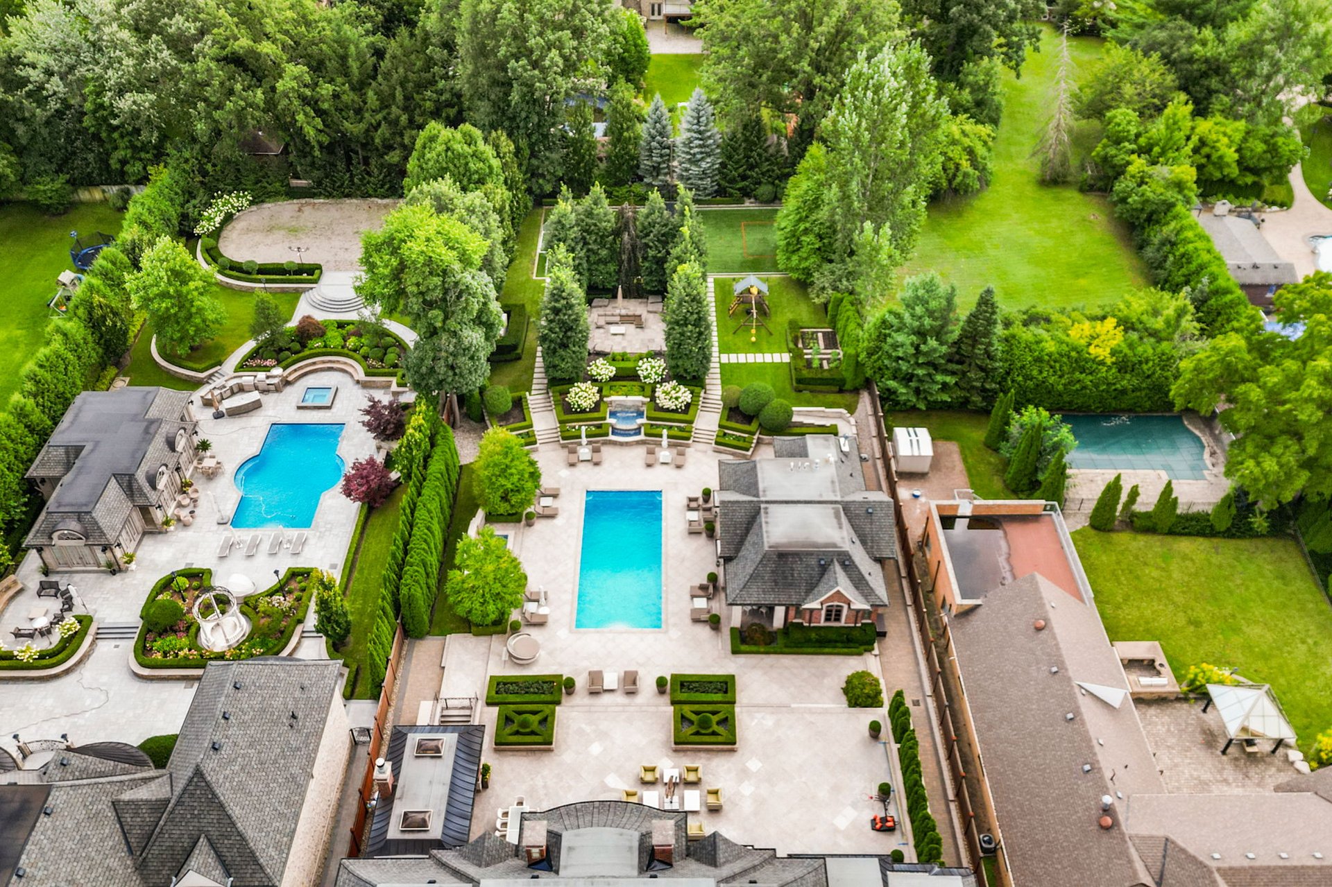 SOLD: A Triumph Of Architectural Brilliance
