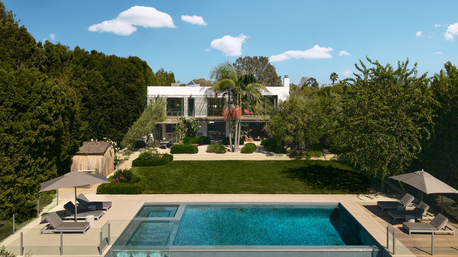  621 N Bonhill Rd, Brentwood