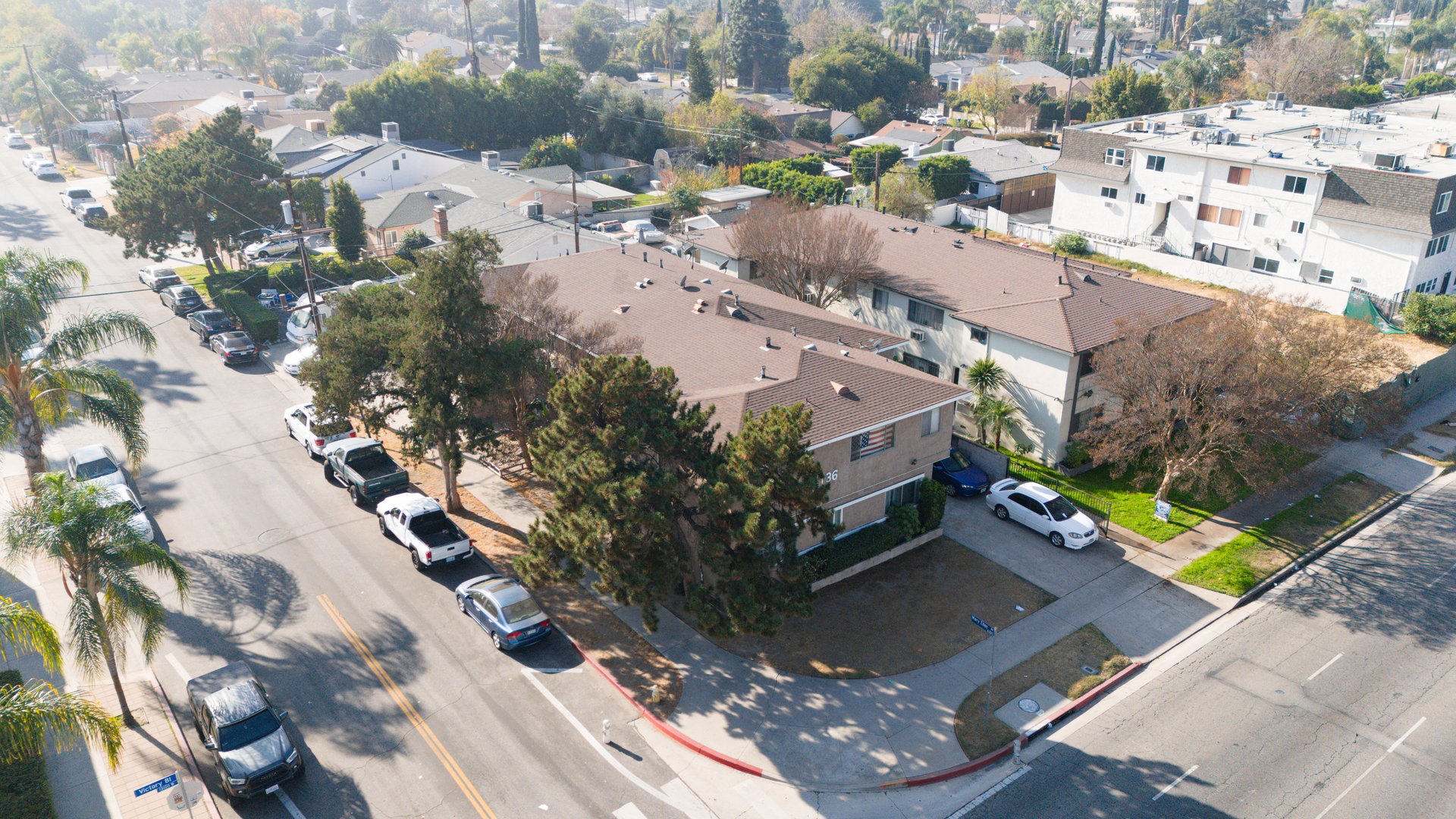 13136 Victory Blvd