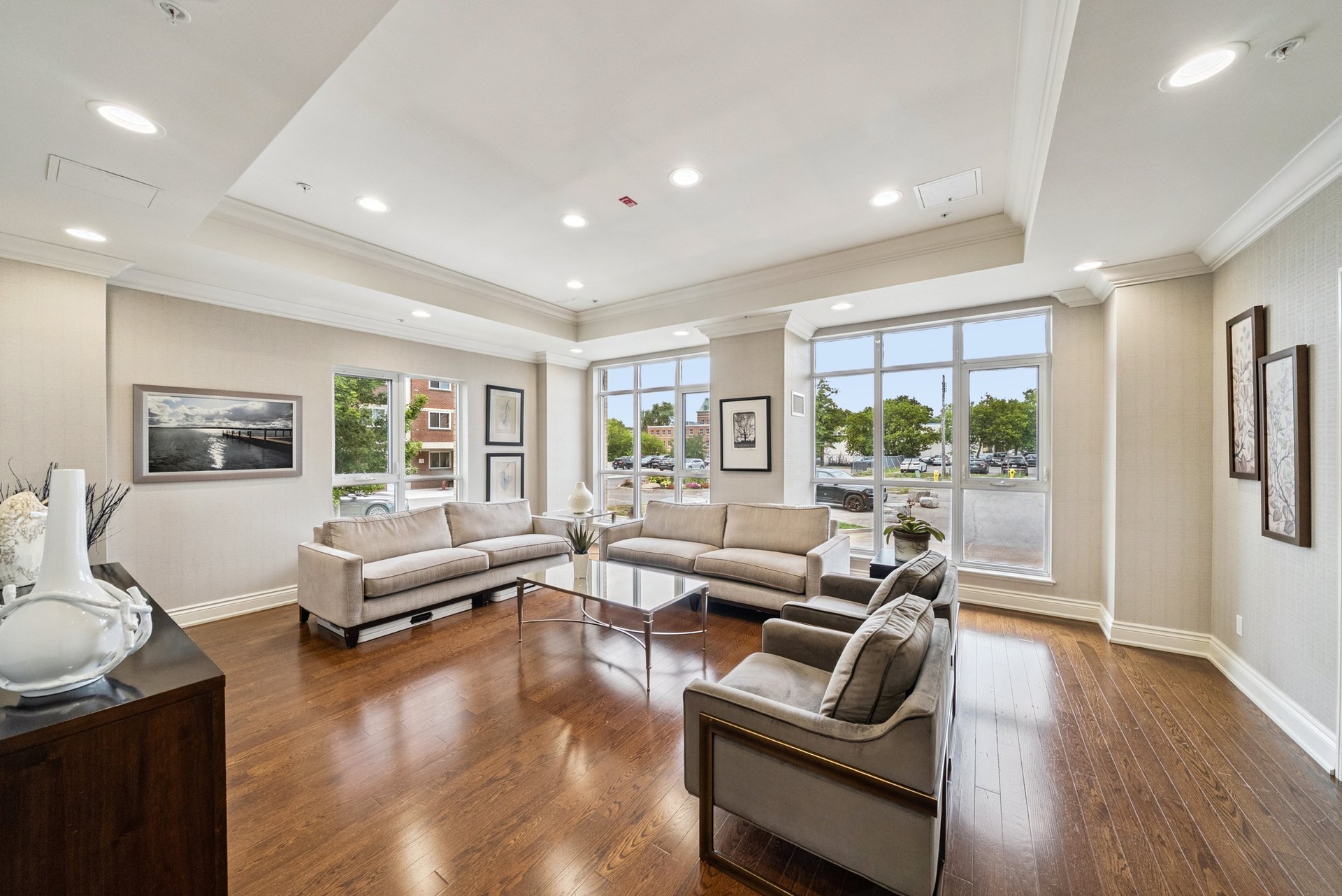 68 Main St #311