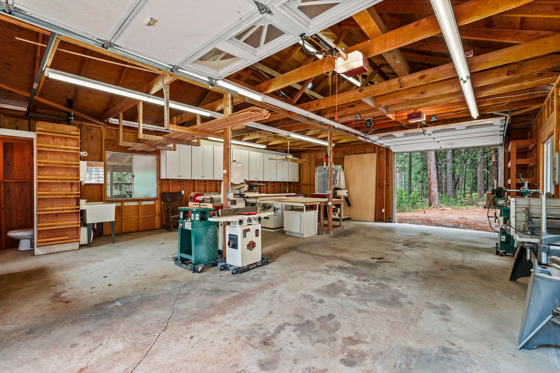 7481 Slug Gulch Rd
