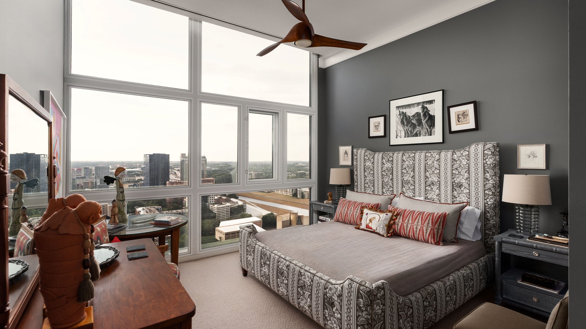 555 E 5th Street #3007