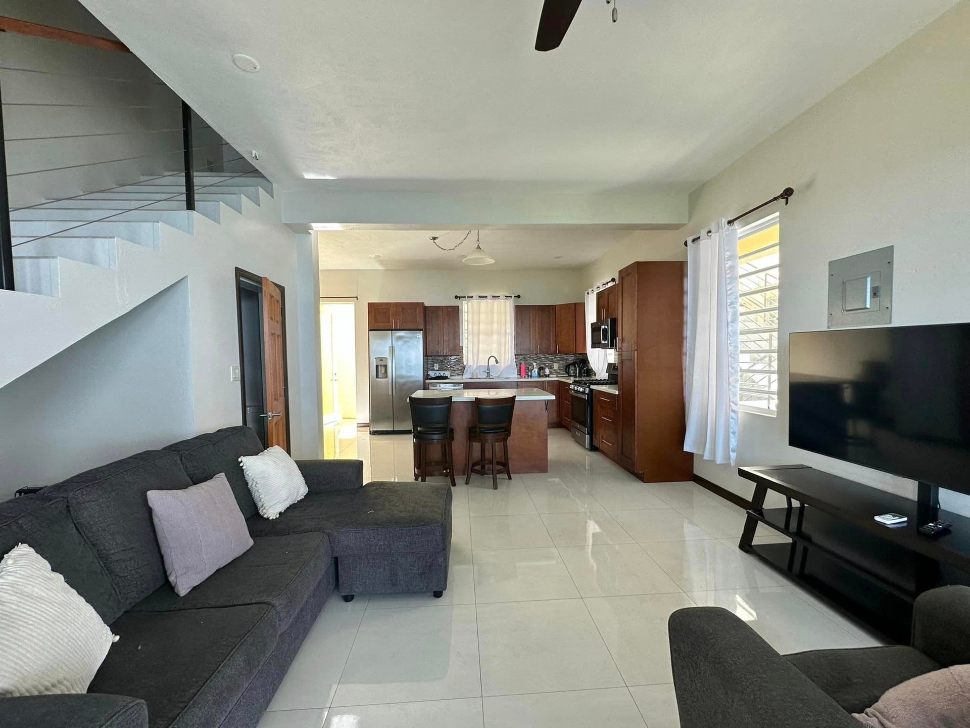 849 Belle View 2 Bedroom Apartment