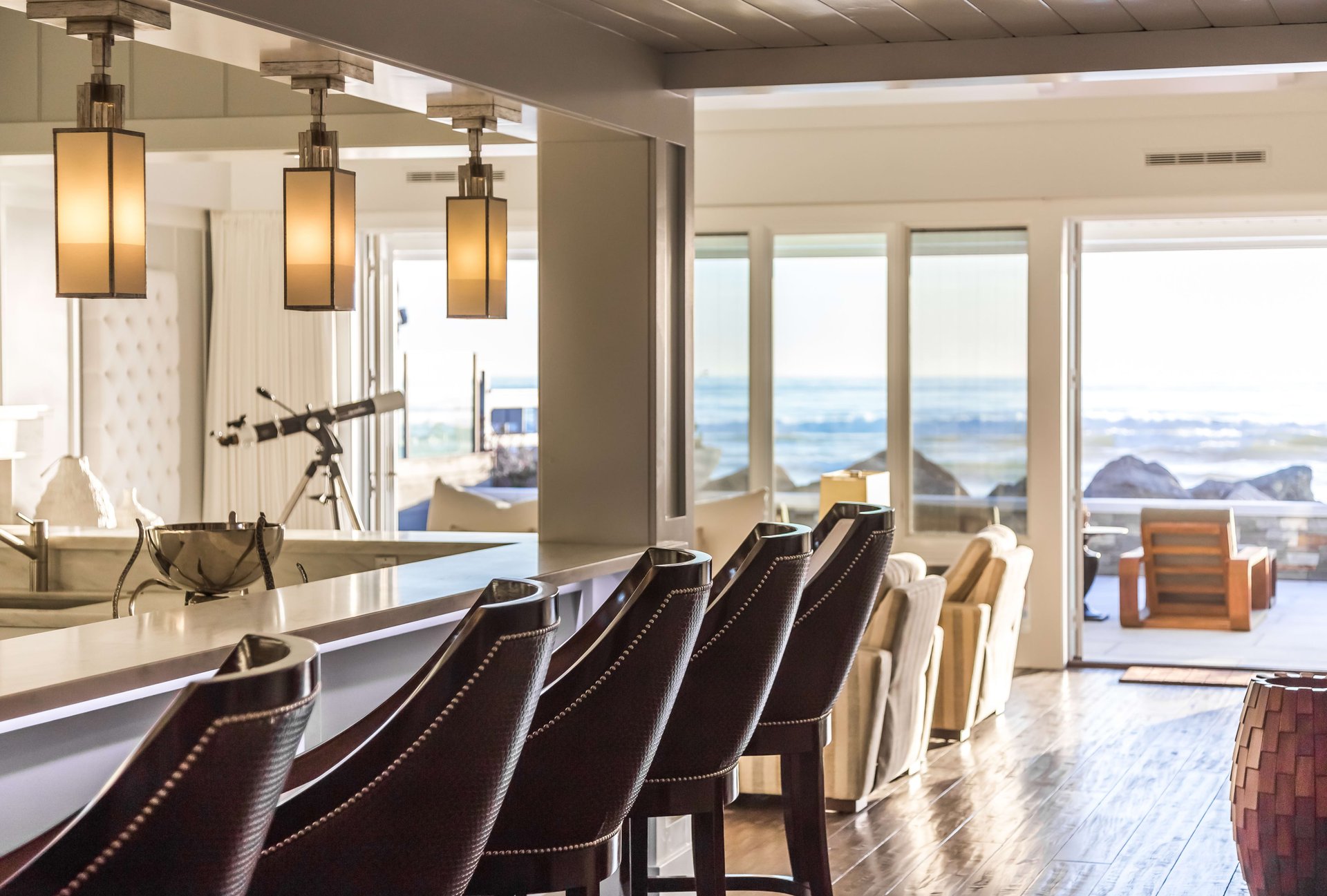 ON THE SAND, OCEANFRONT IN DEL MAR