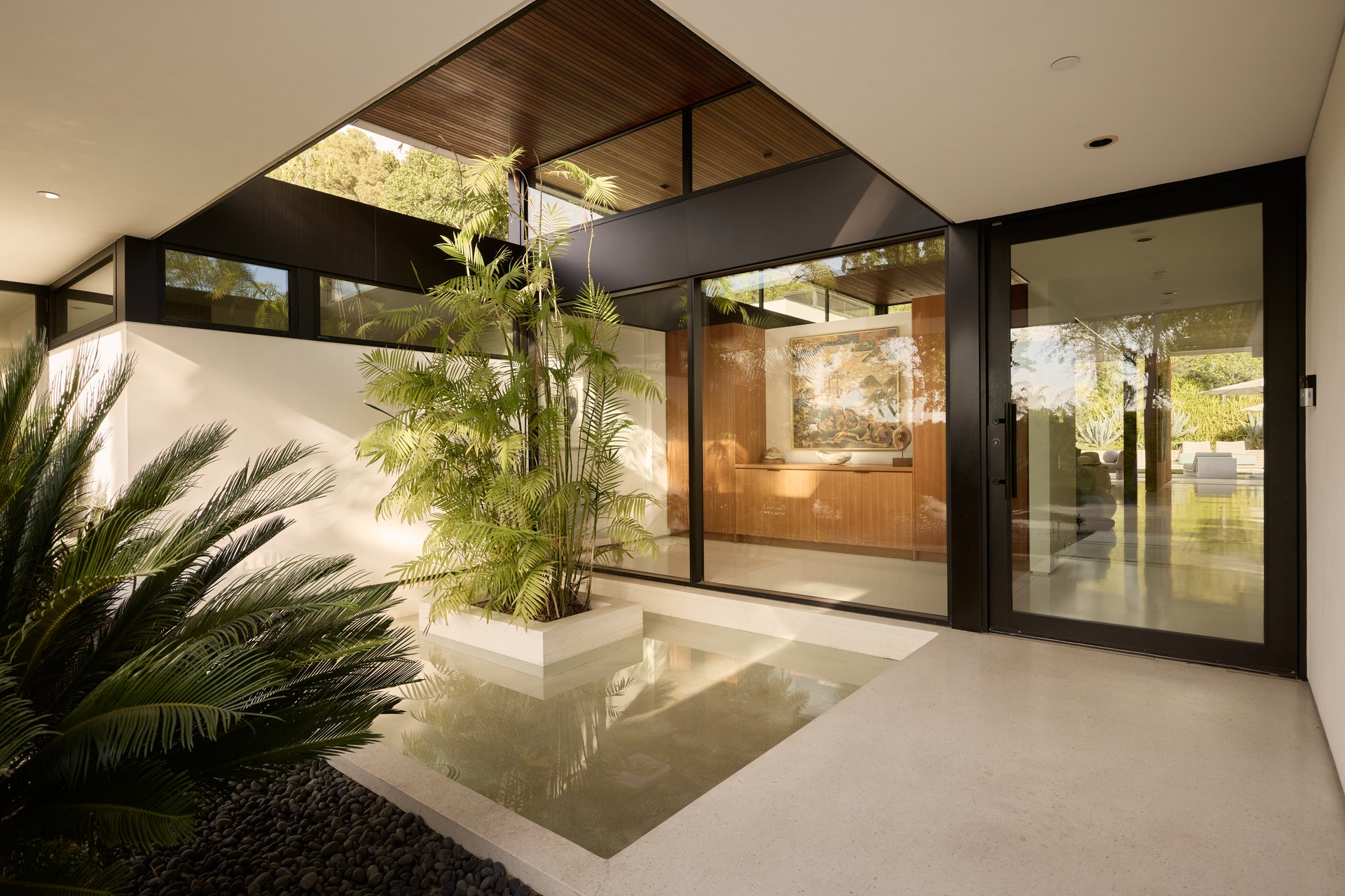 570 Evelyn Pl, Beverly Hills