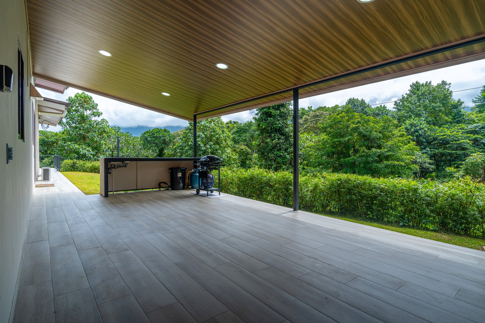 Modern Jungle Oasis in Finca Marañon – A Slice of Paradise in Ojochal, Costa Rica