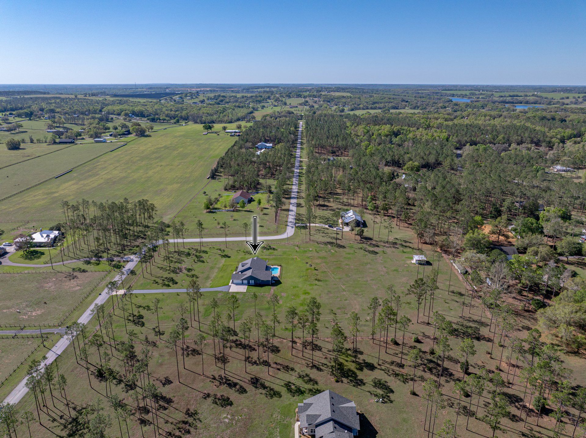 17703 COUNTRY SQUIRE LN