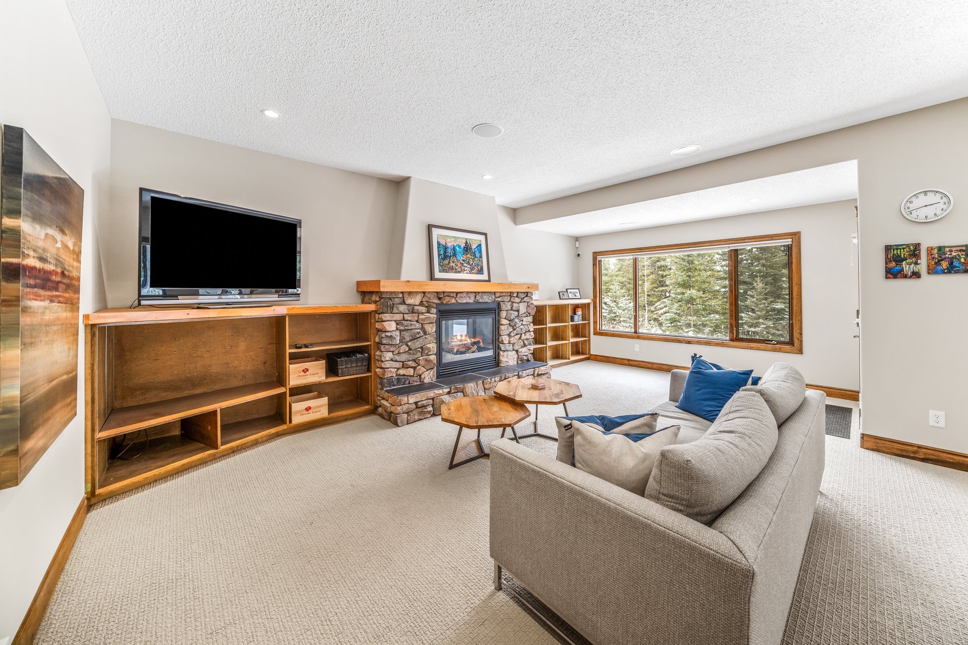 282 Miskow Close