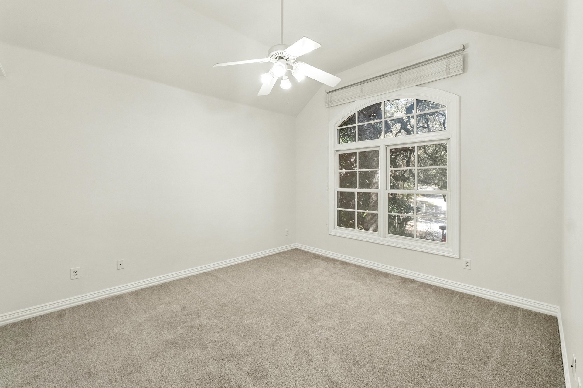 2900 Meandering River Court