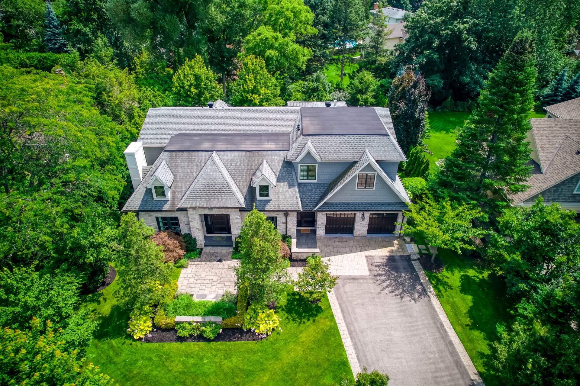 1536 Warren Dr