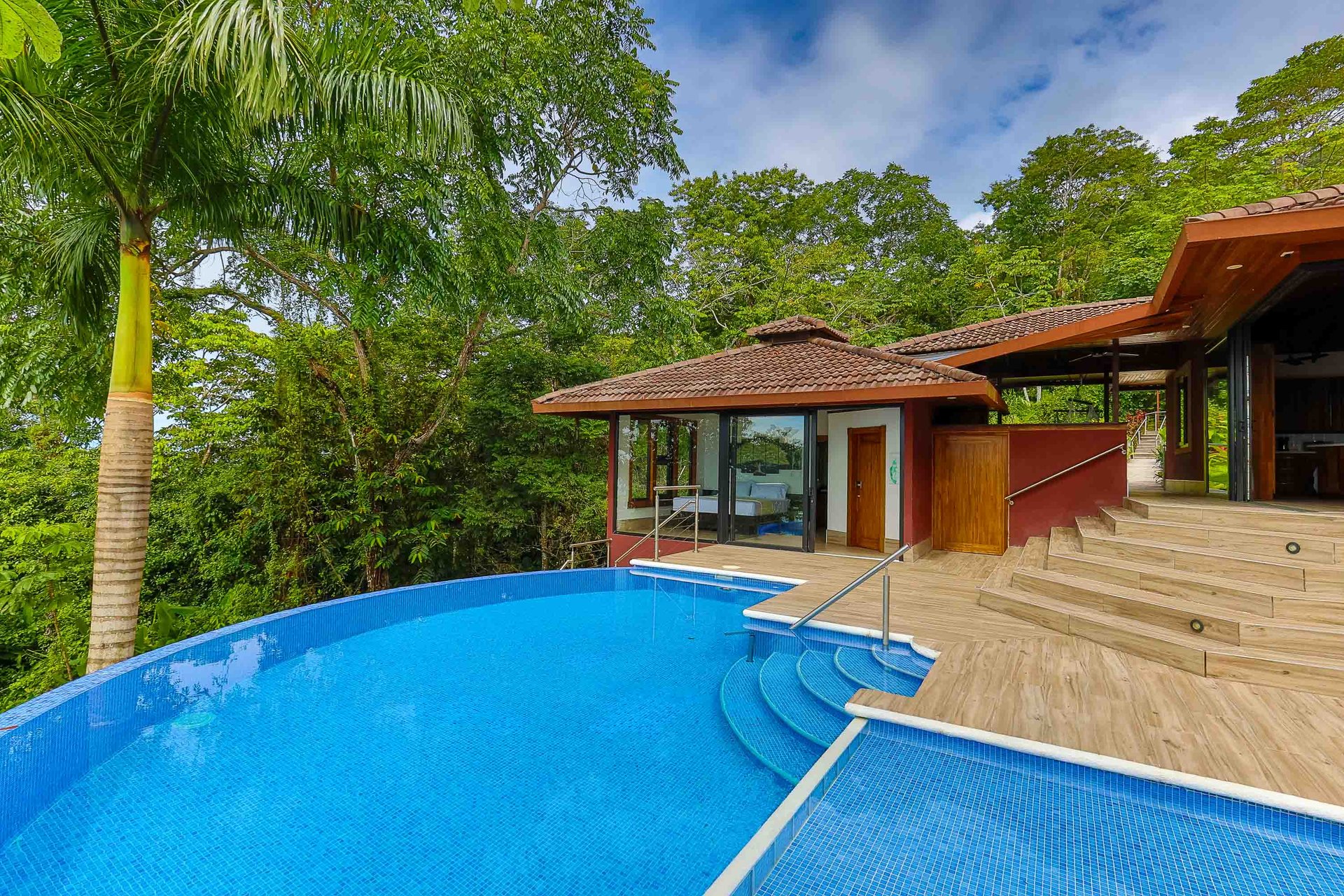 Rental Income Producer Casa Perezoso Lavish Estate With Ocean Views