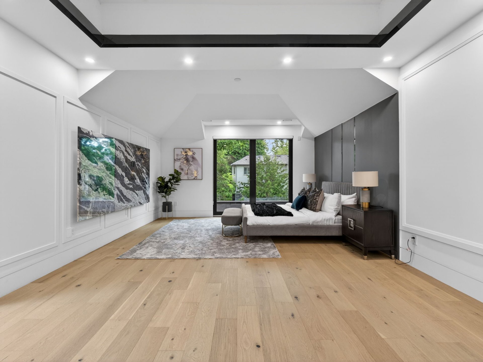 1477 Duncan Road
