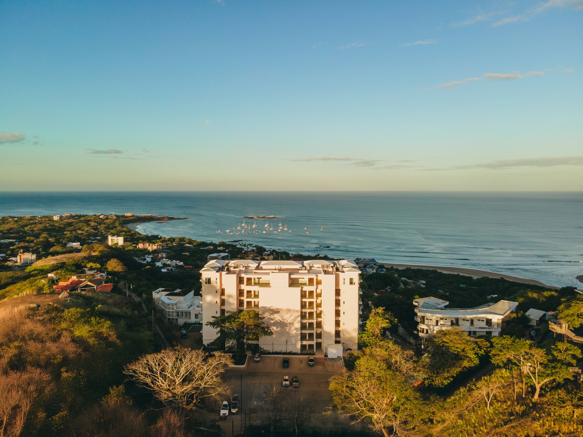 Residencia La Vista Tower C – Penthouse 701 | Elevated Ocean-View Living in Playa Tamarindo